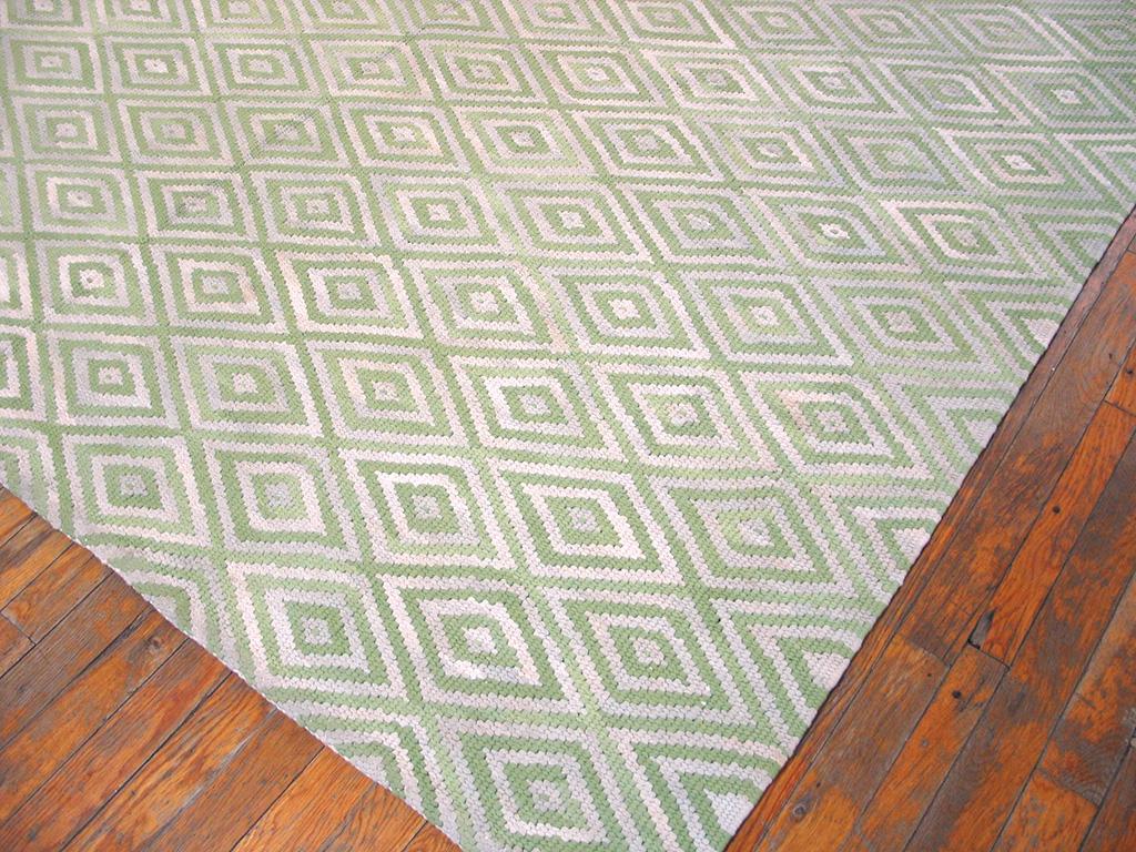 Contemporary American Style Rag Rug ( 6' x 9' - 183 x 275 ) (Chinesisch) im Angebot