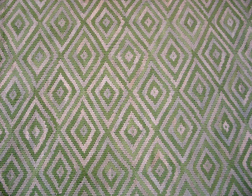 Contemporary American Style Rag Rug ( 6' x 9' - 183 x 275 ) (Handgewebt) im Angebot