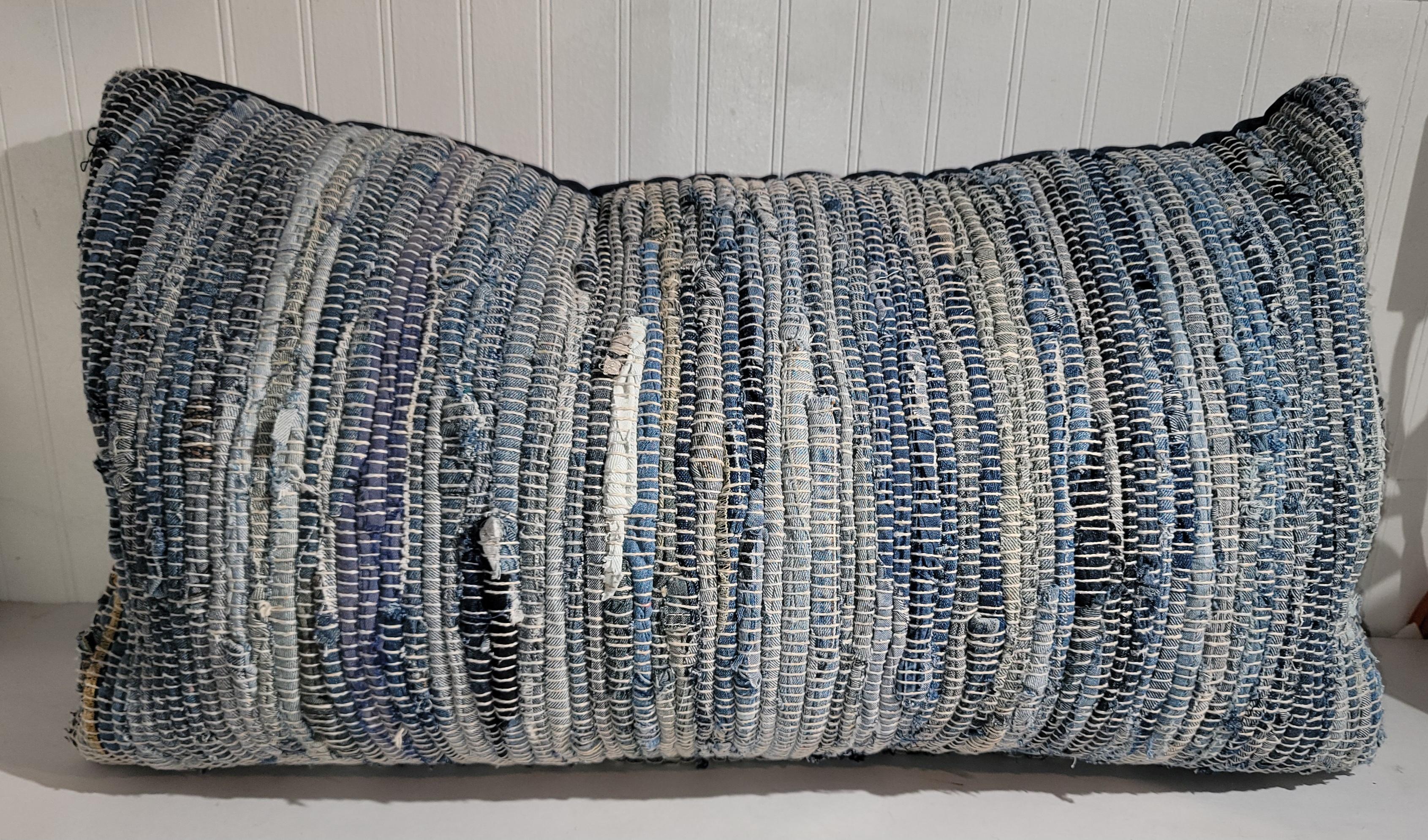 Rag Rug Bolster Pillows  In Good Condition For Sale In Los Angeles, CA
