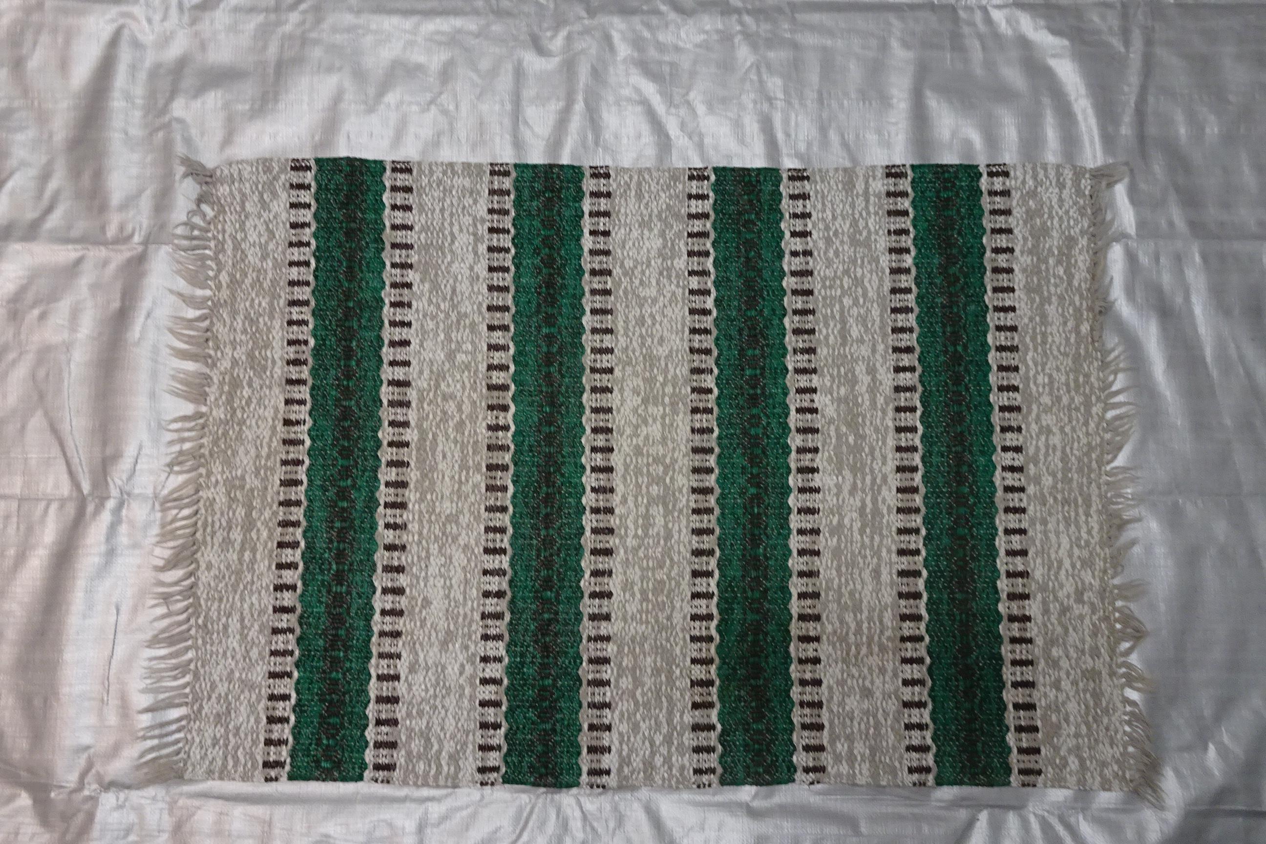 This is a Hand made Swedish country Rag Rug out of Vinyl. it was very Popular in the 50`s to have a Vinyl Rag Rug.  there somewhat Rare!