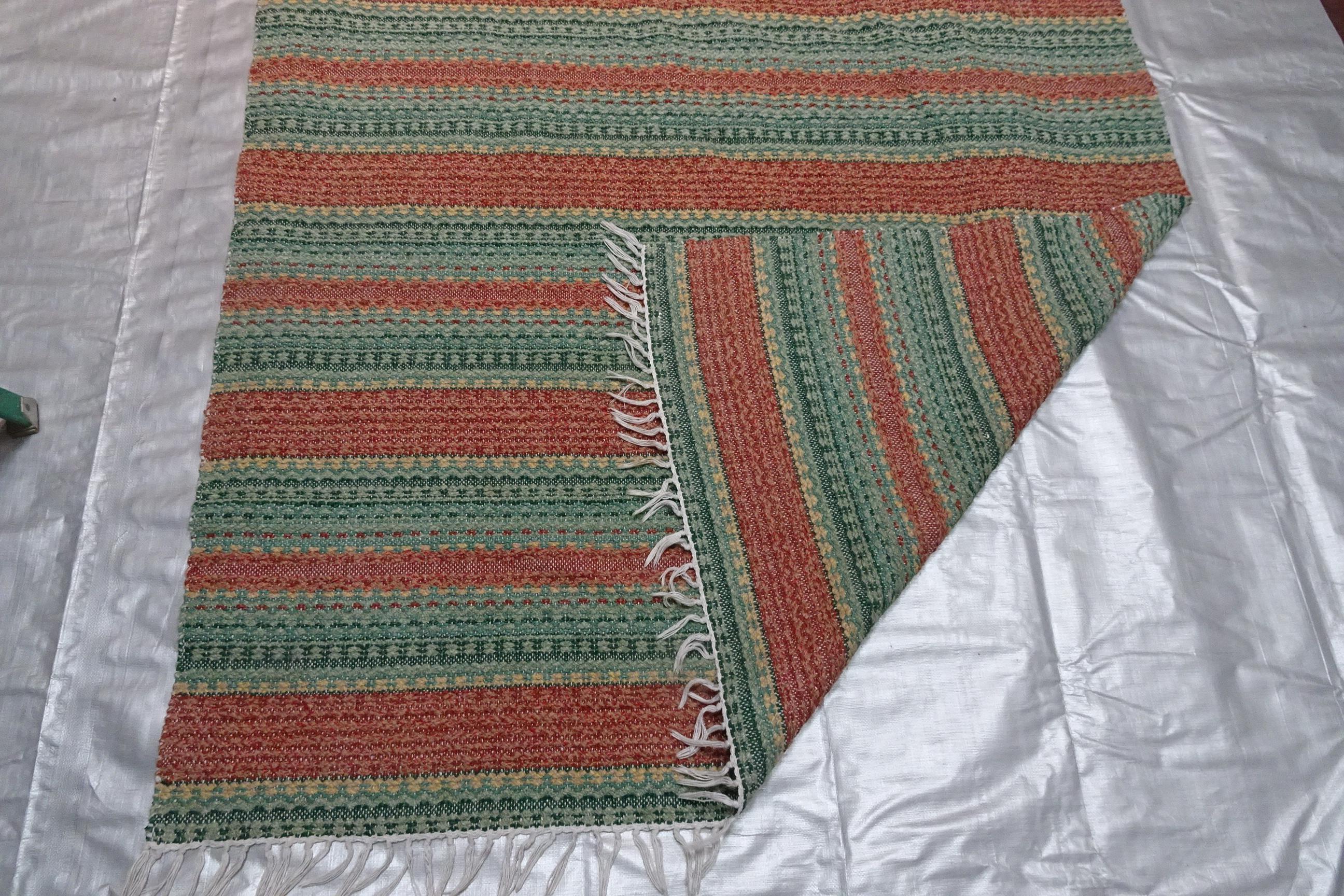 Rag Rug Swedish Midcentury Vinyl In Good Condition For Sale In Hollywood, FL