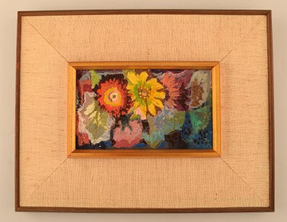 Ragnar ring, Swedish painter. Oil on board. Arrangement with flowers. Dated 1970.
The board measures: 8.5 x 4.5 cm.
The frame measures: 7 cm.
Signed.
In very good condition.
20th century. Scandinavian Mid-Century Modern.