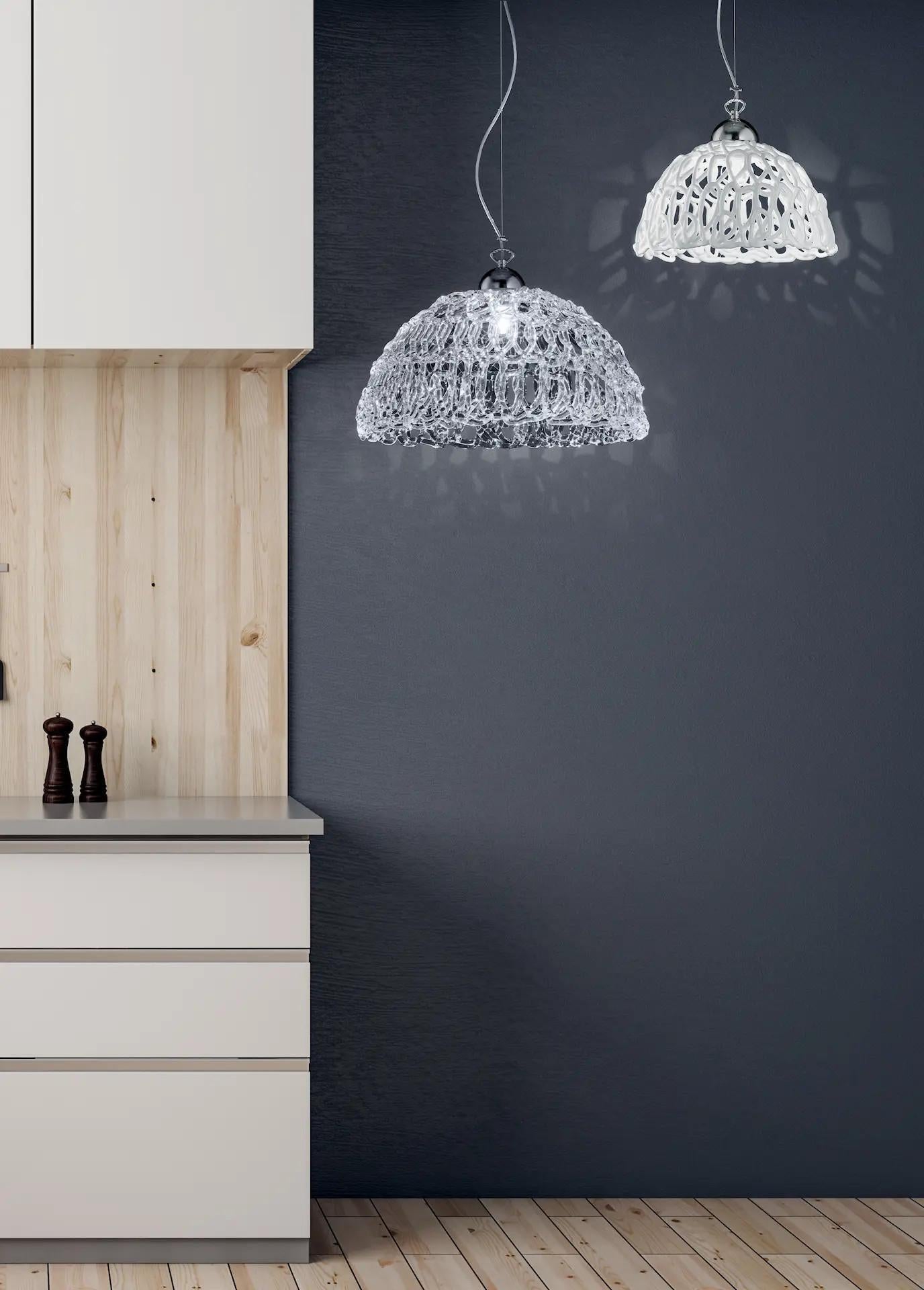 Mid-Century moderno Ciondolo Ragnatela di Fabio LTD in vendita