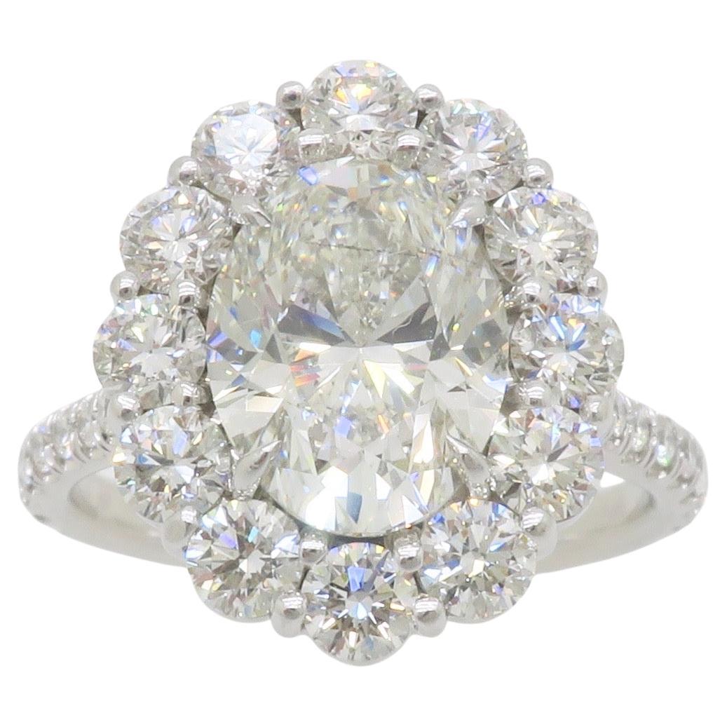 Rahaminov 18k White Gold GIA Certified Halo Diamond Ring