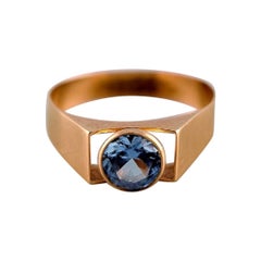 Rahlens Goldsmith, Sweden, Modernist 18 Carat Gold Ring with Semi Precious Stone Rahlens Goldsmith, Sweden, Modernist 18 Carat Gold Ring with Semi Precious Stone