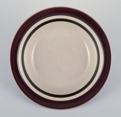 Raija Uosikkinen and Ulla Procopé, Arabia. Eight "Ruija" deep plates, 1960/70s