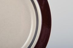 Raija Uosikkinen and Ulla Procopé, Arabia. Four "Ruija" dinner plates, 1960/70s