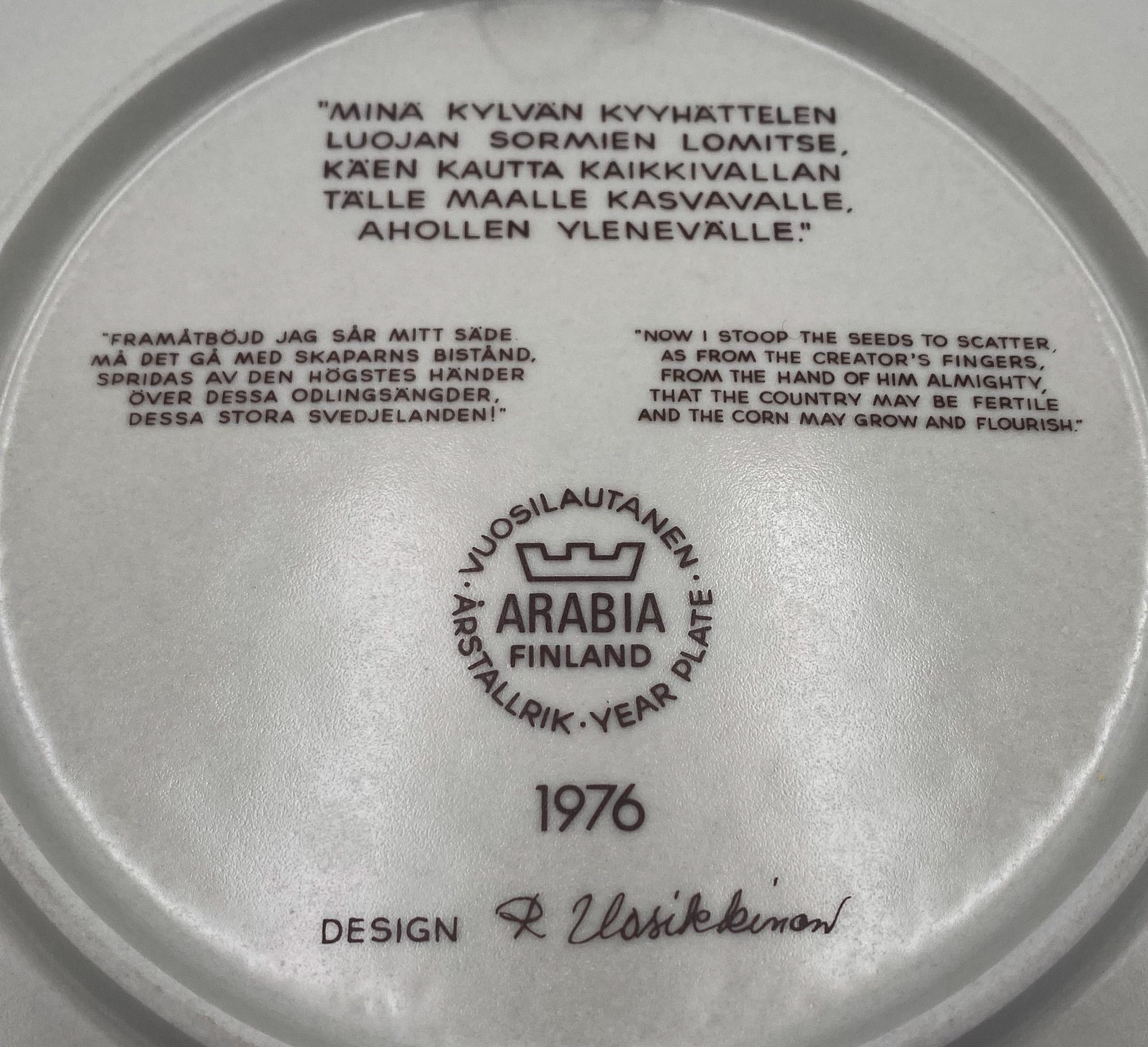 Ceramic Raija Uosikkinen Decorative Plate for Arabia of Finland, 1976  For Sale