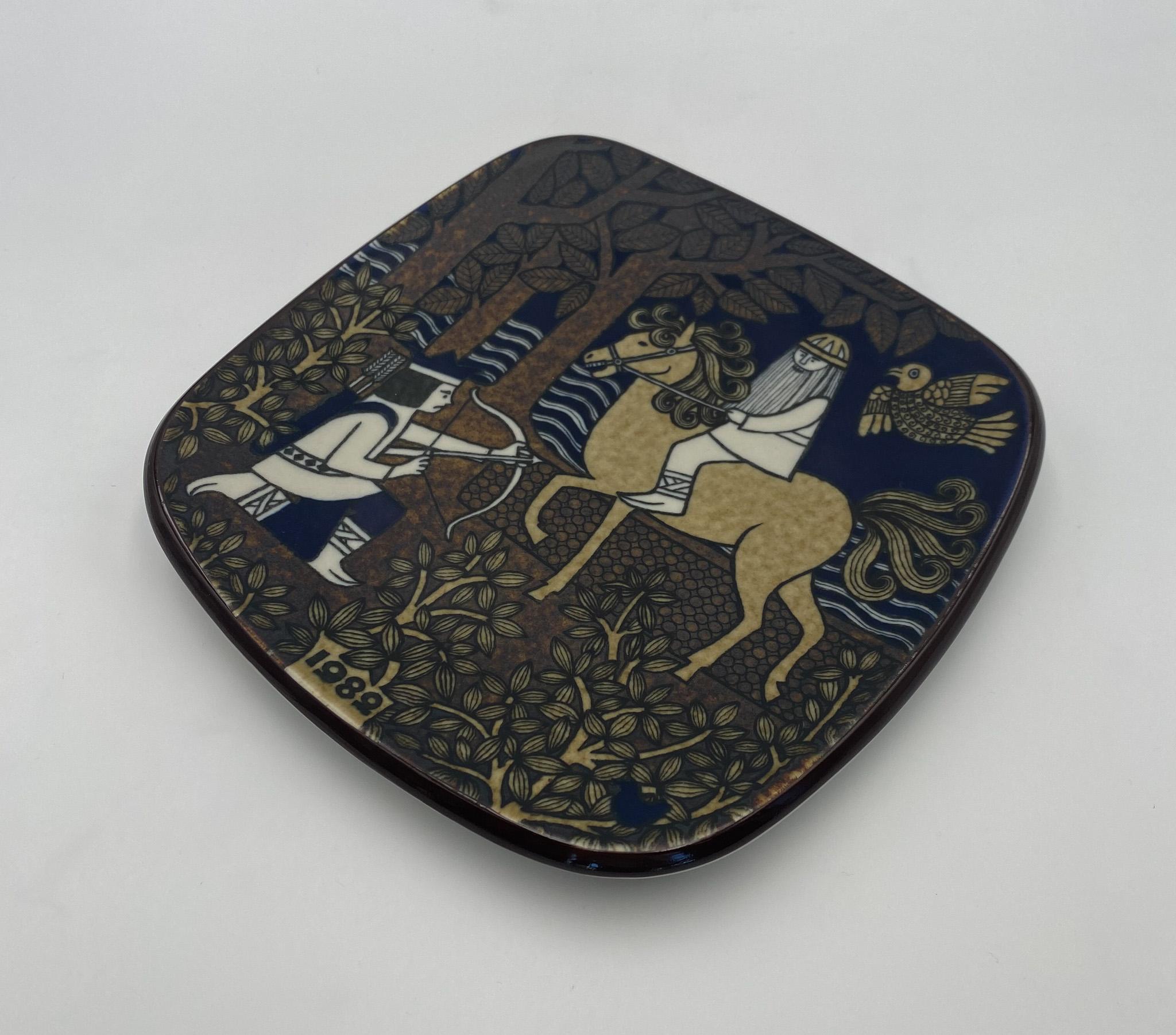 Ceramic Raija Uosikkinen Decorative Plate for Arabia of Finland, 1982 For Sale