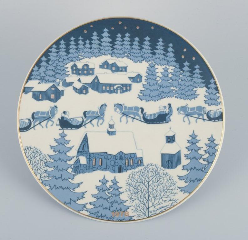 Raija Uosikkinen for Arabia, Finland, a set of six porcelain Christmas plates. Finnish Christmas landscapes.
Vintage 1978-1983.
Marked.
First factory quality.
In perfect condition.
Dimensions: Diameter 23.0 cm.
