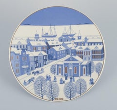 Raija Uosikkinen for Arabia, Finland. Set of six porcelain Christmas plates.