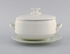 Soupière à couvercle Pitsi avec soucoupe Raija Uosikkinen pour Arabia