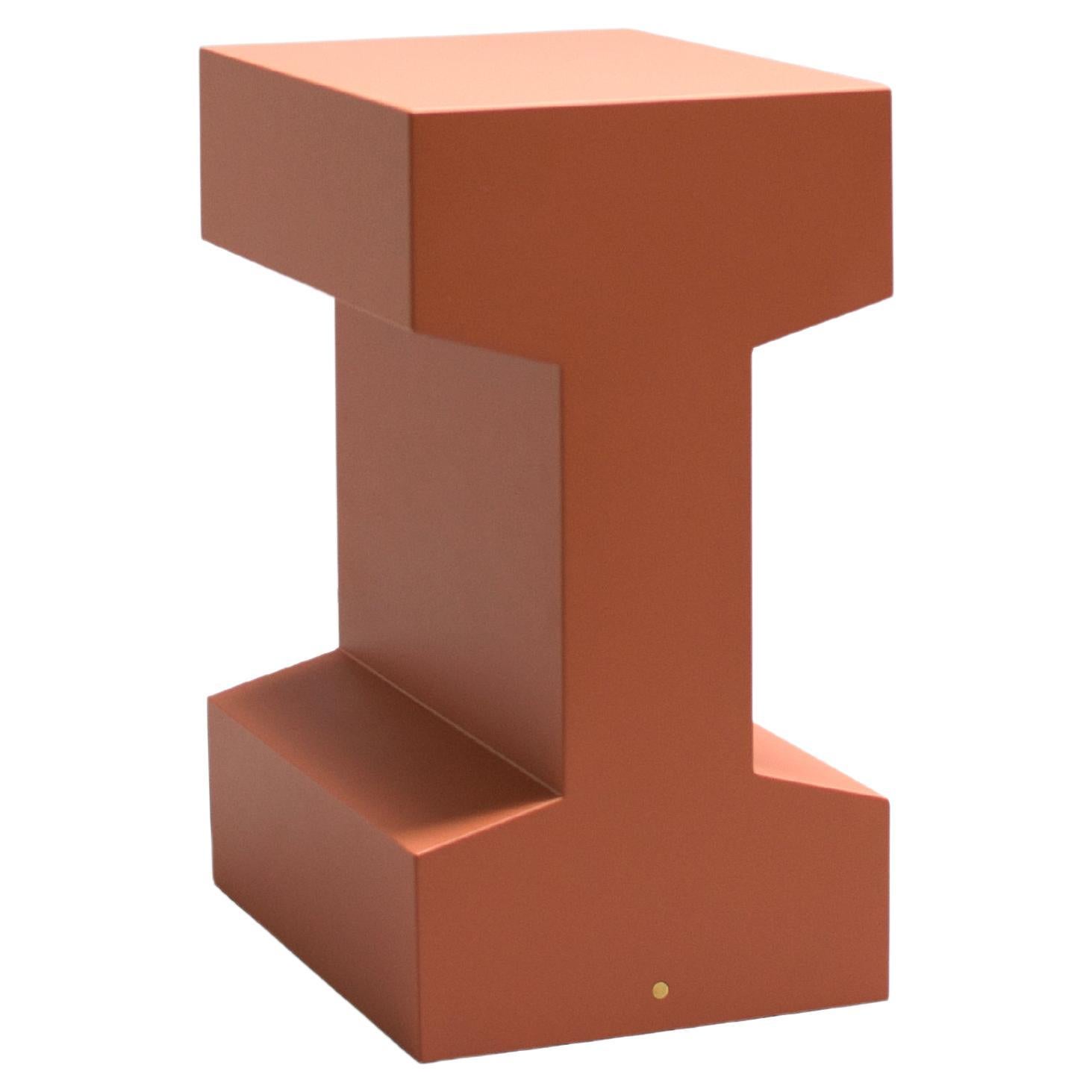 Rails 550 Sculpture fonctionnelle Table d'appoint laquée - Terra en vente
