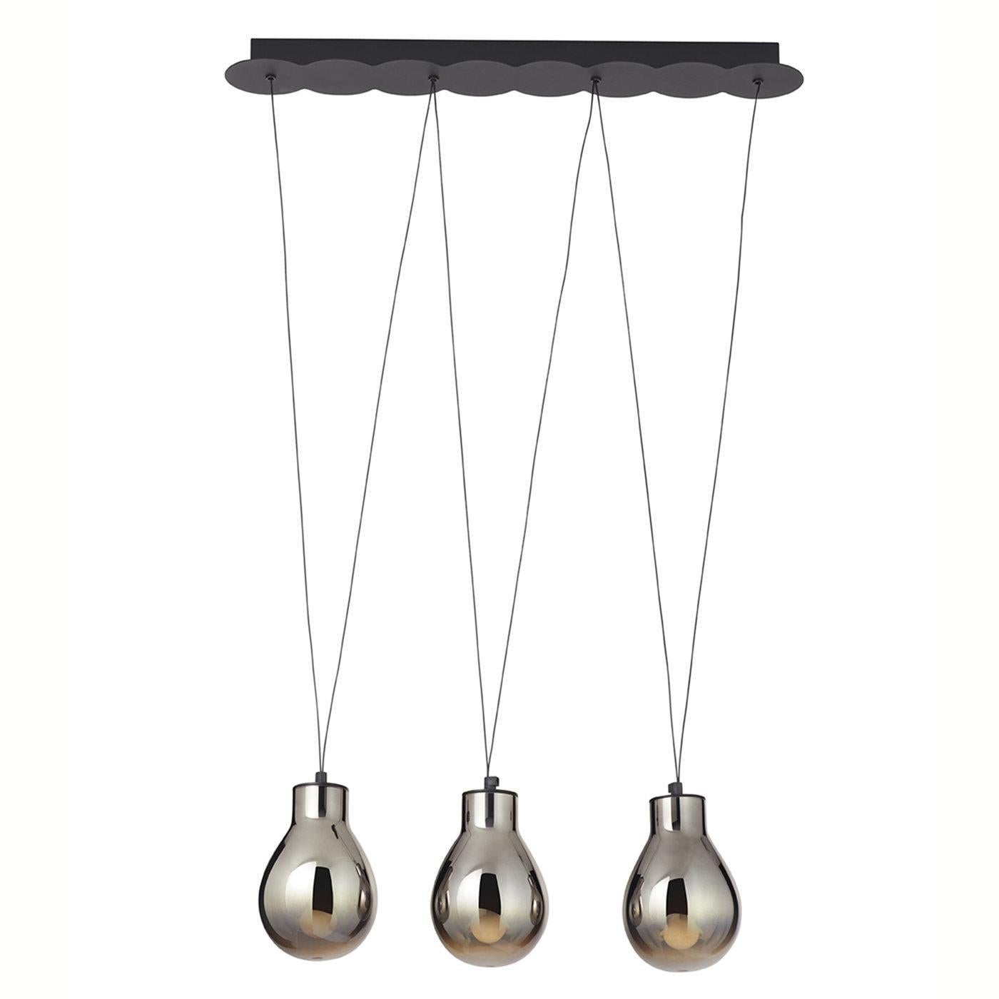 Just like raindrops drawing evanescent yet unforgettable figures through the sky, this pendant lamp will create a singular, captivating ambiance in a contemporary interior. Suspended on a matte black metal ceiling bar, three V-shaped threads lightly