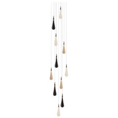 Rain Drop 11:: lustre d'entrée à pendentifs en verre soufflé mélangé de Shakuff