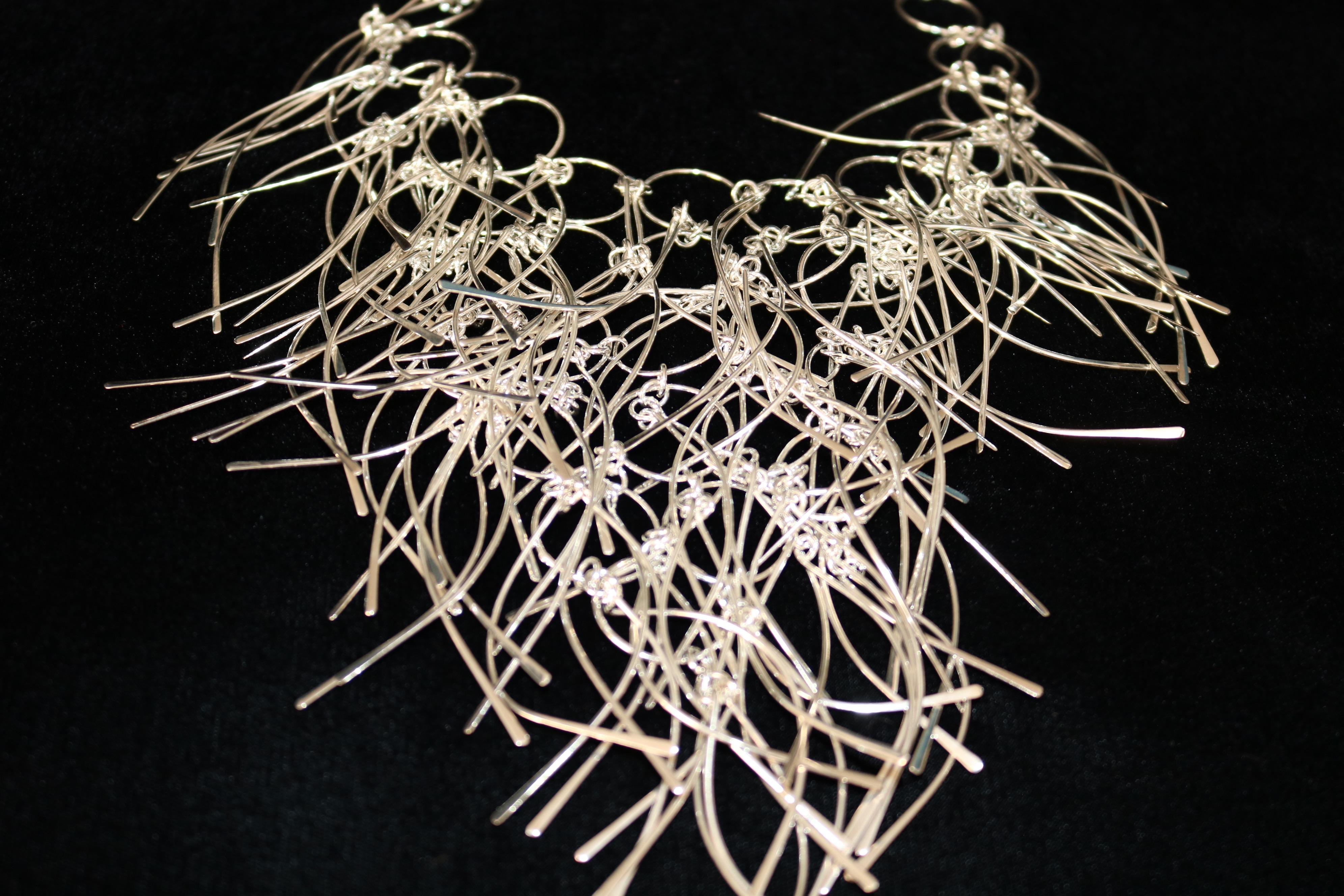  Rain Effect 925 Silver Contemporary Necklace  In New Condition For Sale In Miami, FL