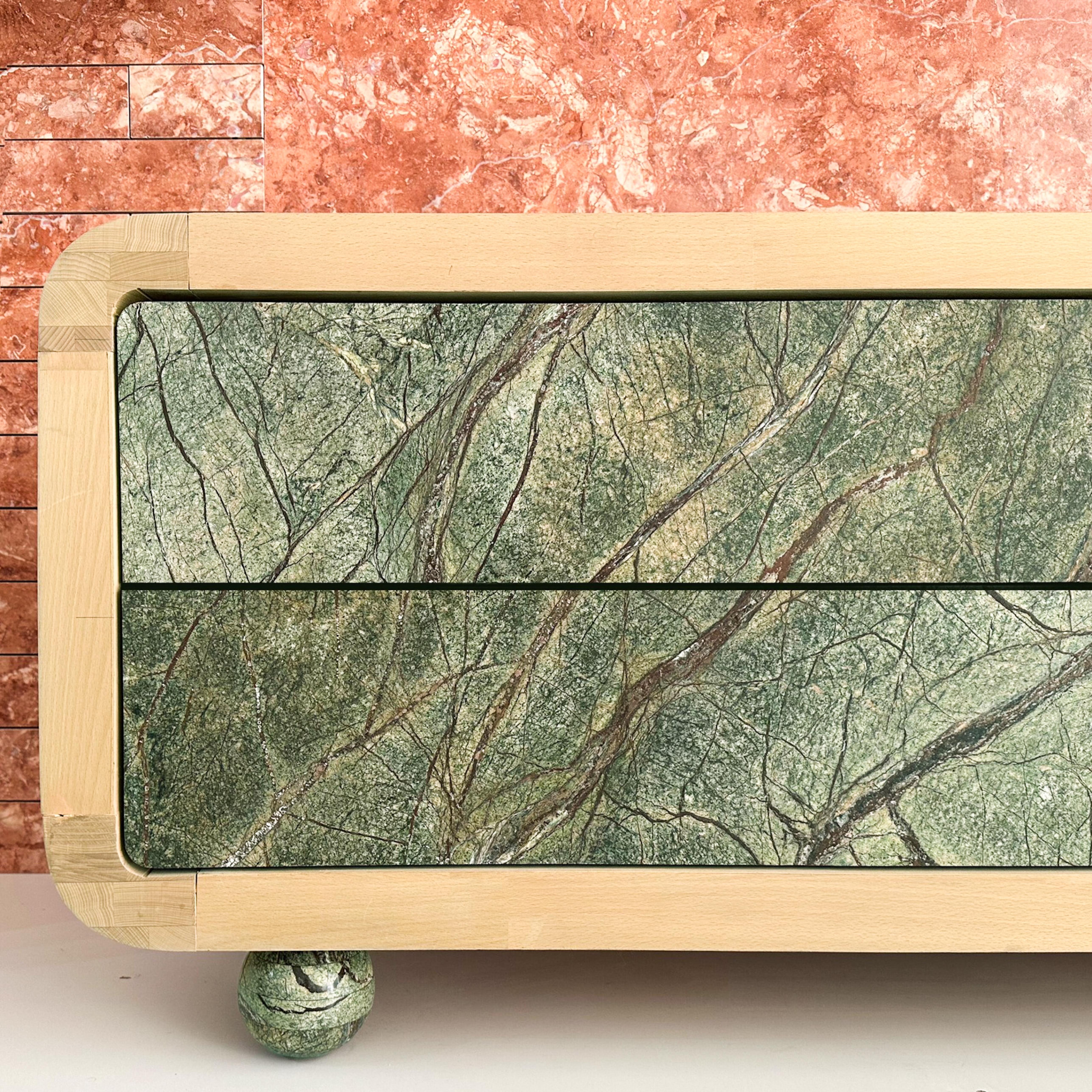 Turc Buffet en marbre Rain Forest - buffet en marbre - rangement de meuble de rangement en marbre en vente