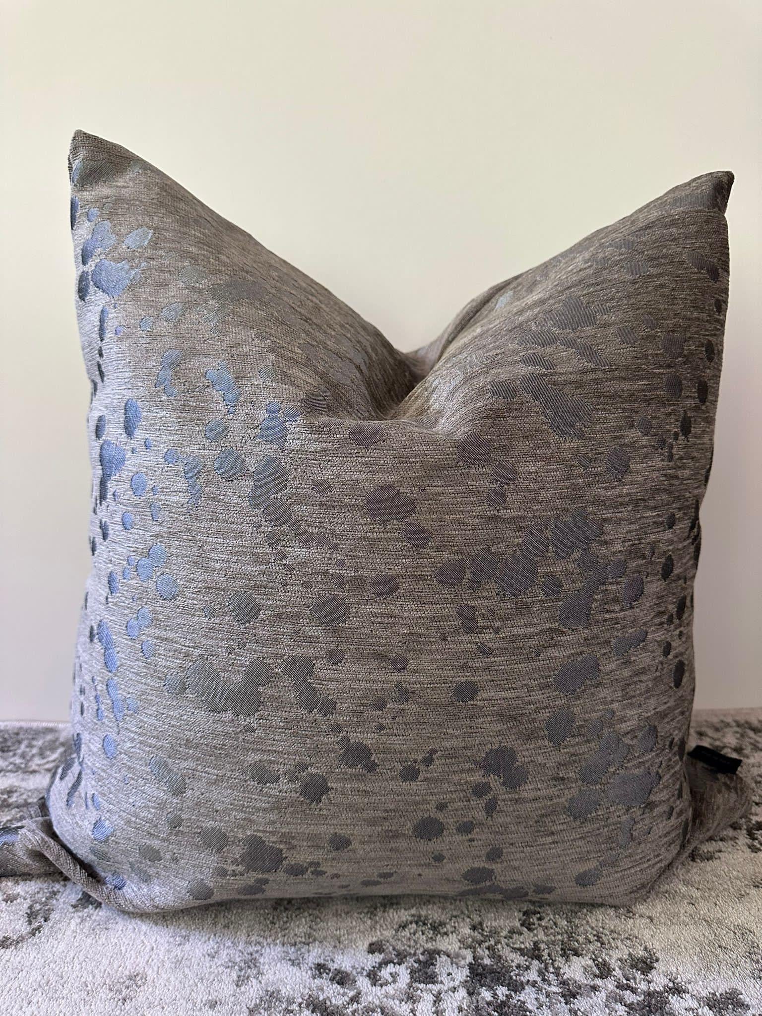 Aesthetic Movement RAIN- Gray throw pillow in imported fabrics that resemble rain by Mar de Doce For Sale