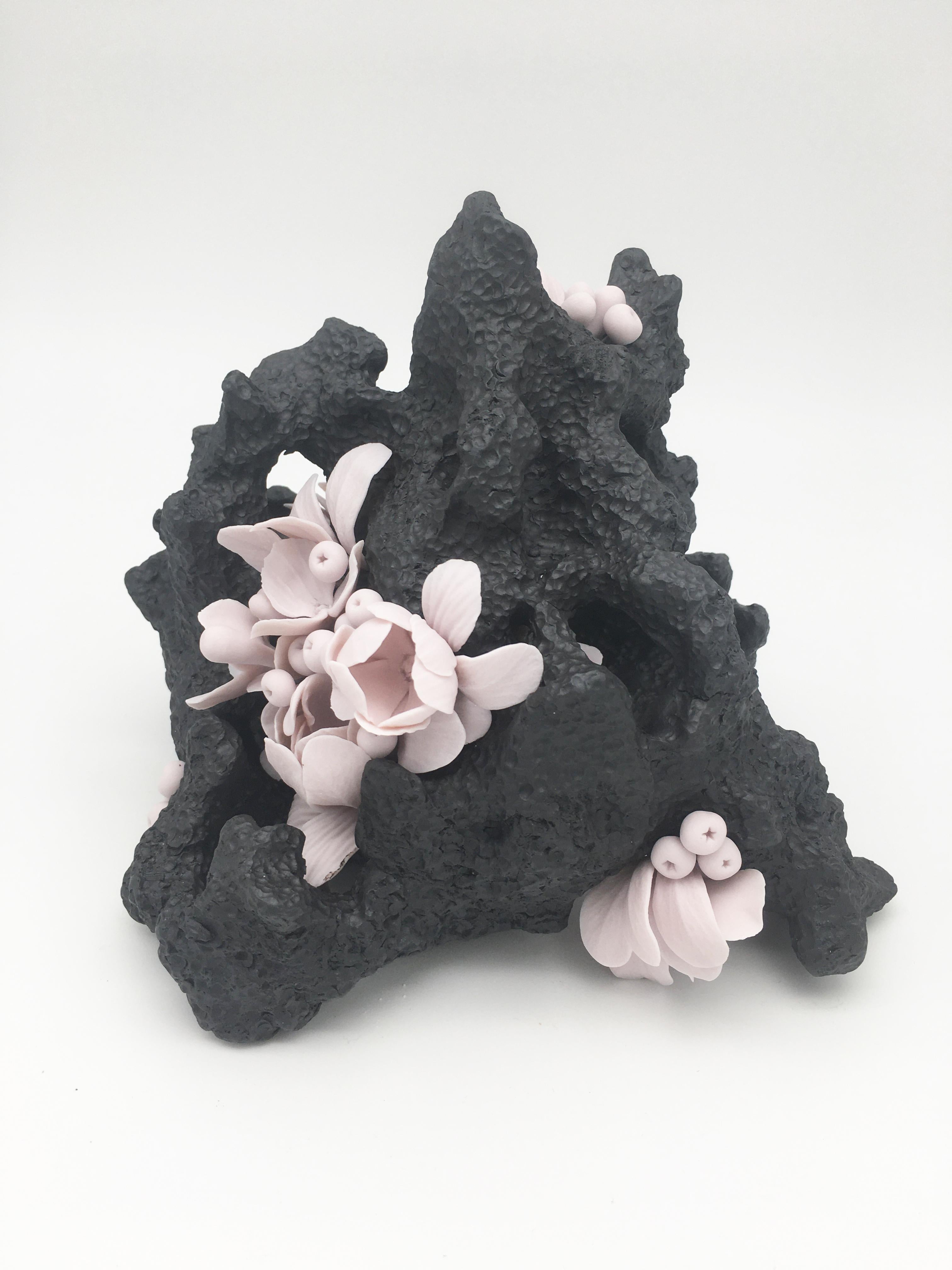 Rain Harris Abstract Sculpture - "Topia Noir 1", Contemporary, Ceramic, Sculpture, Colored Porcelain, Glaze