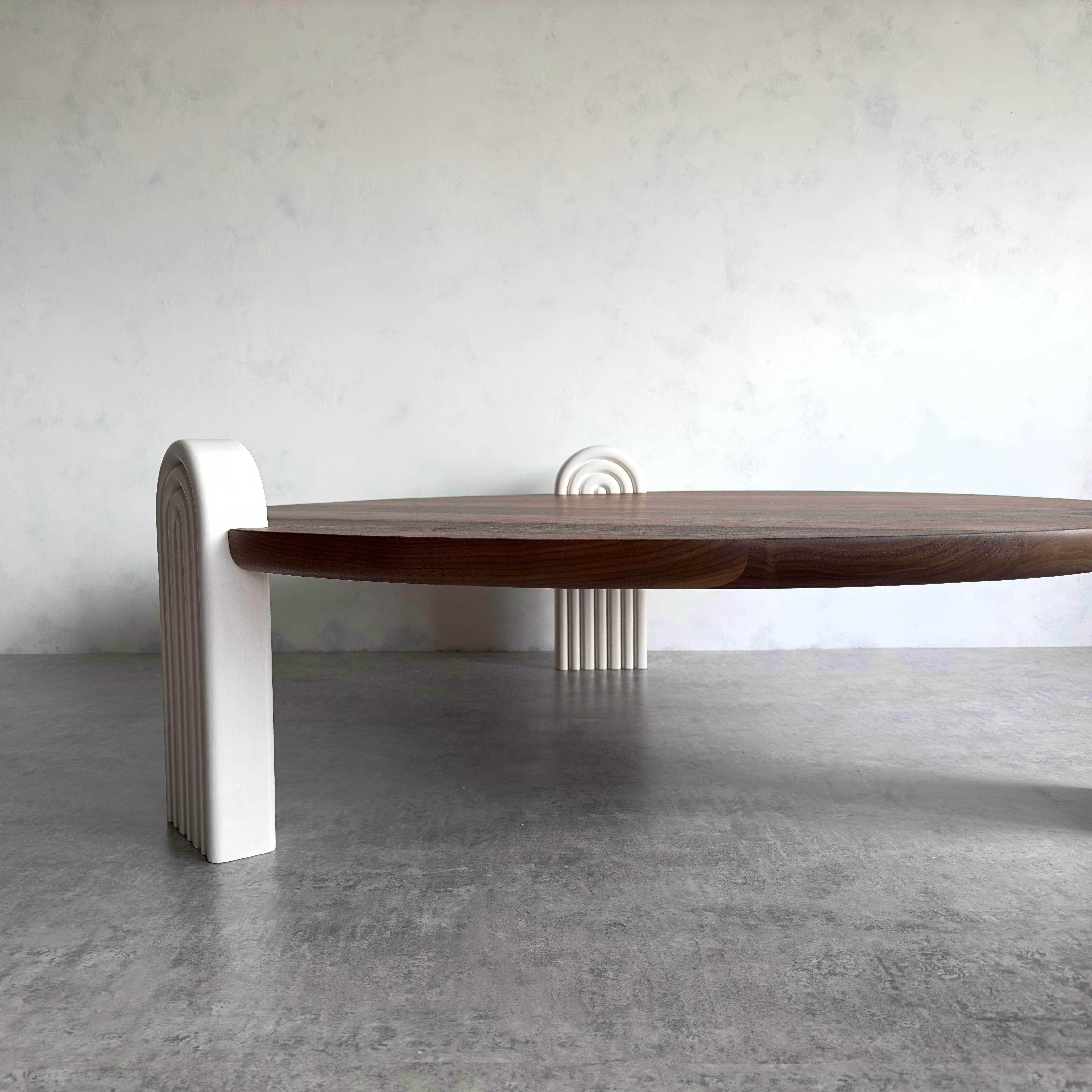 Table basse arceaux arc-en-ciel de MSJ Furniture Studio en vente 4