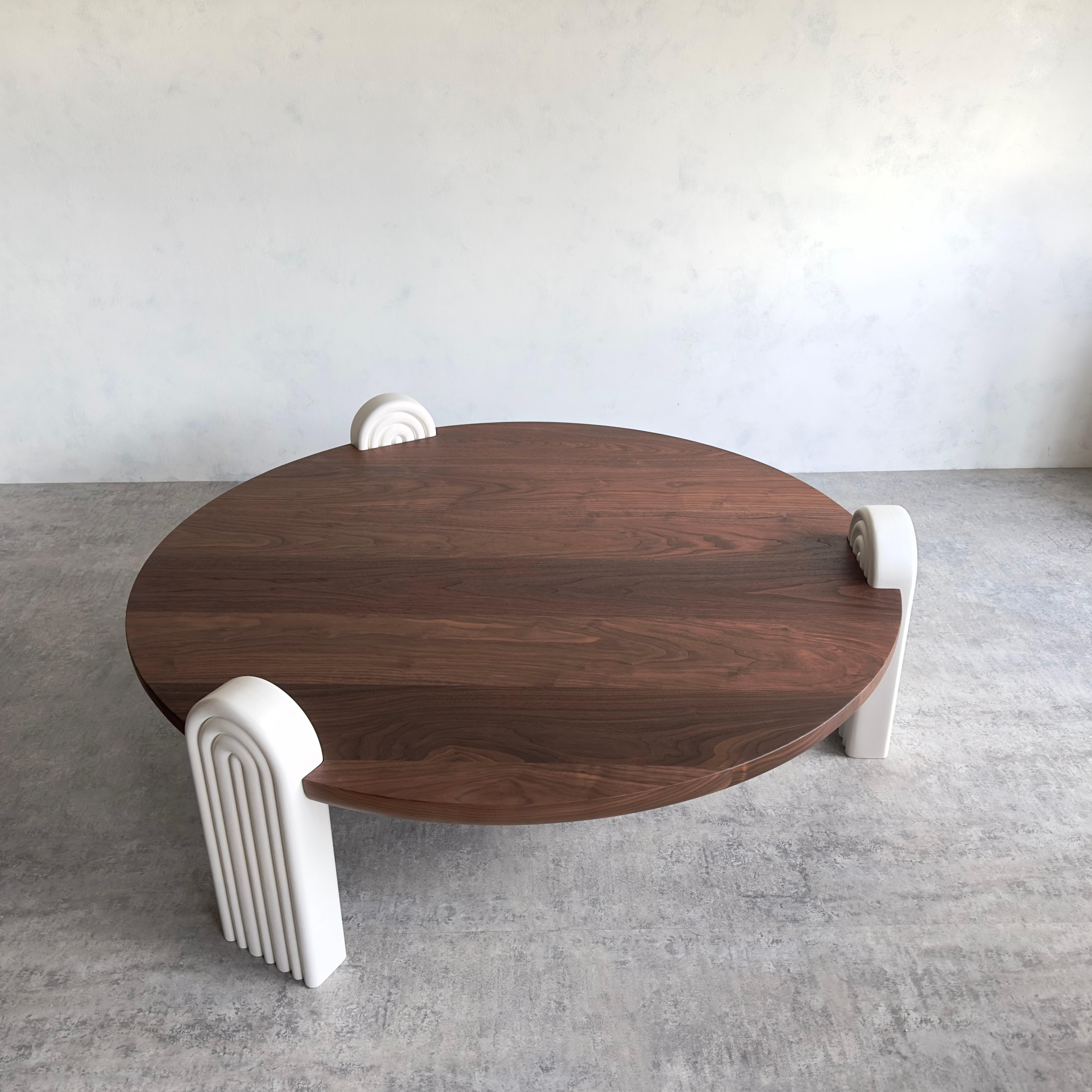 Table basse arceaux arc-en-ciel de MSJ Furniture Studio en vente 1