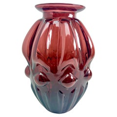 Regenbogen-Kunstglas Co, mundgeblasene, gerippte, runde Vase (1942-1973)