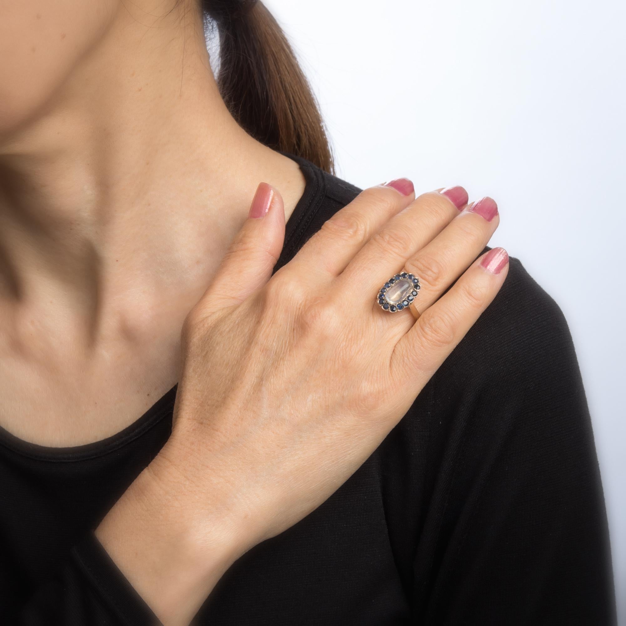 Modern Rainbow Blue Moonstone Sapphire Ring Vintage 14k Gold Oval Cocktail Estate Fine