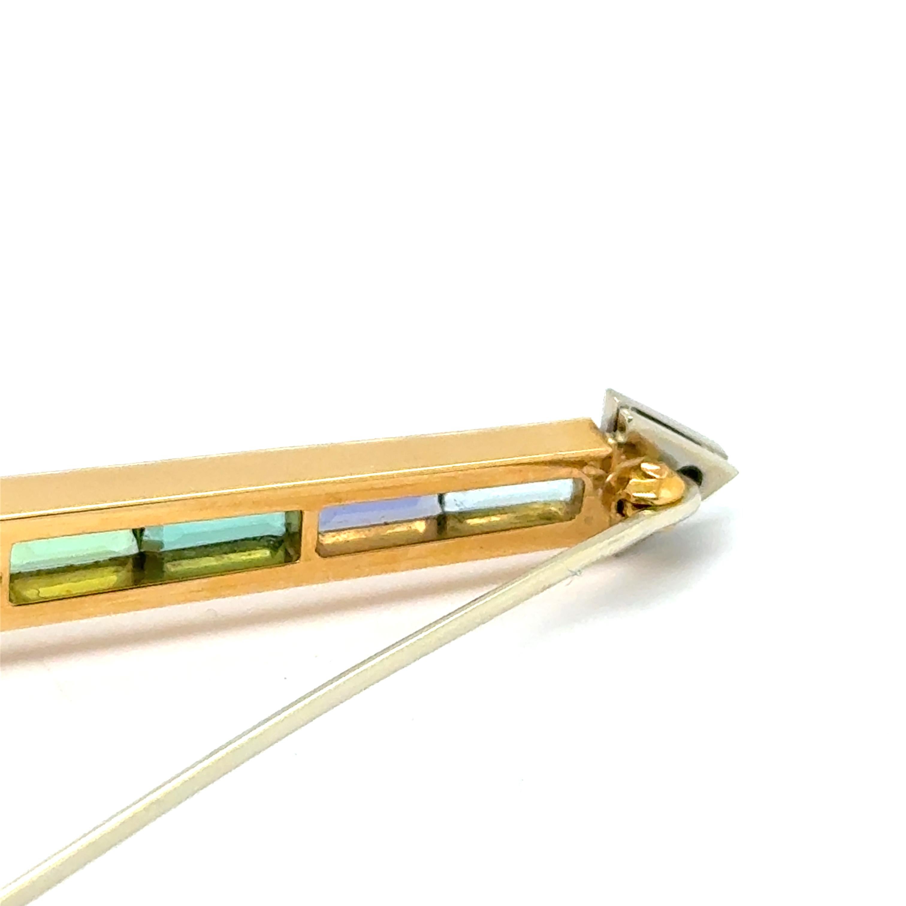 Rainbow Brooch with Amethyst, Citrine & Aquamarine in 18 Karat Yellow Gold For Sale 4