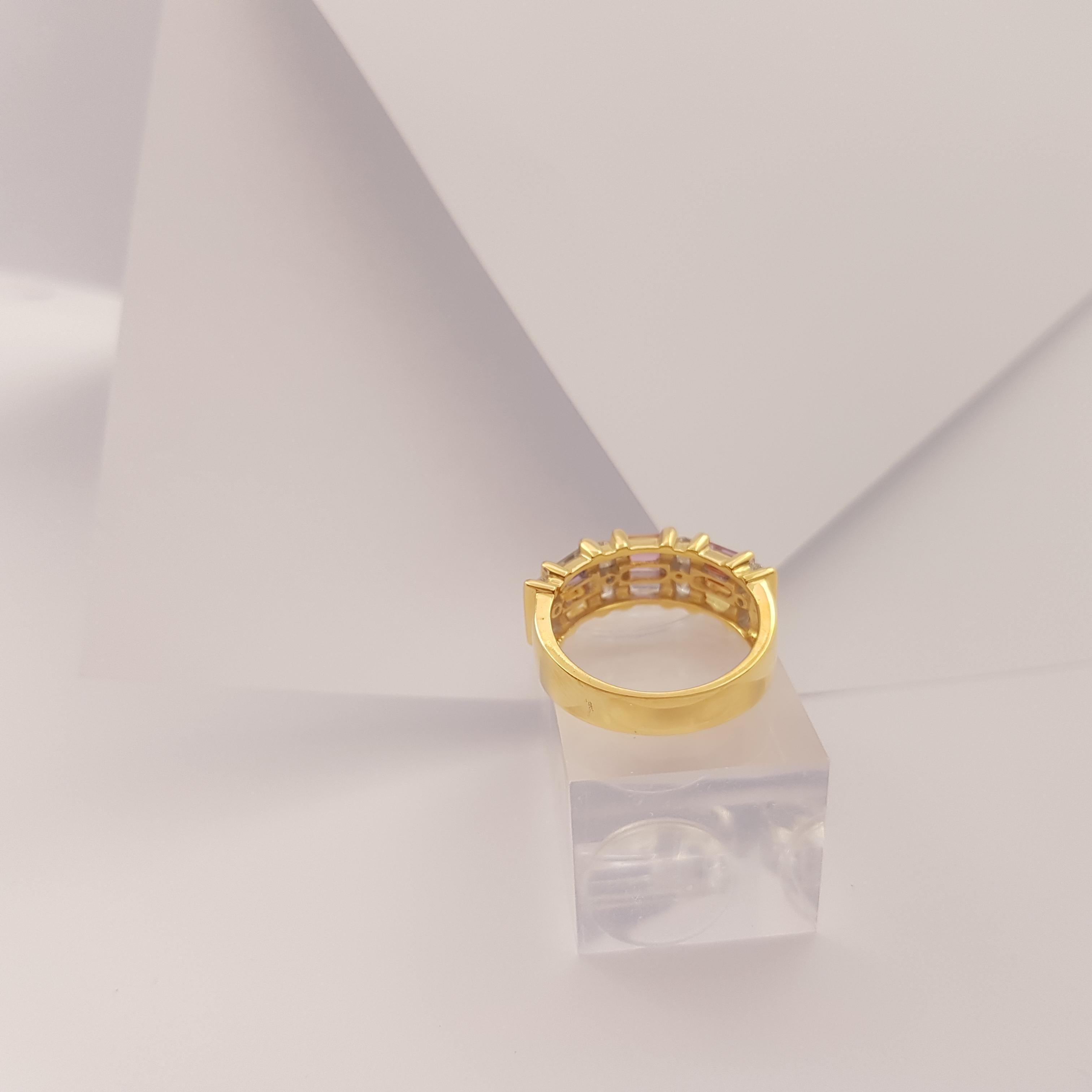 Ring mit Regenbogenfarbenem Saphir und Diamant in 18 Karat Goldfassungen gefasst im Angebot 4