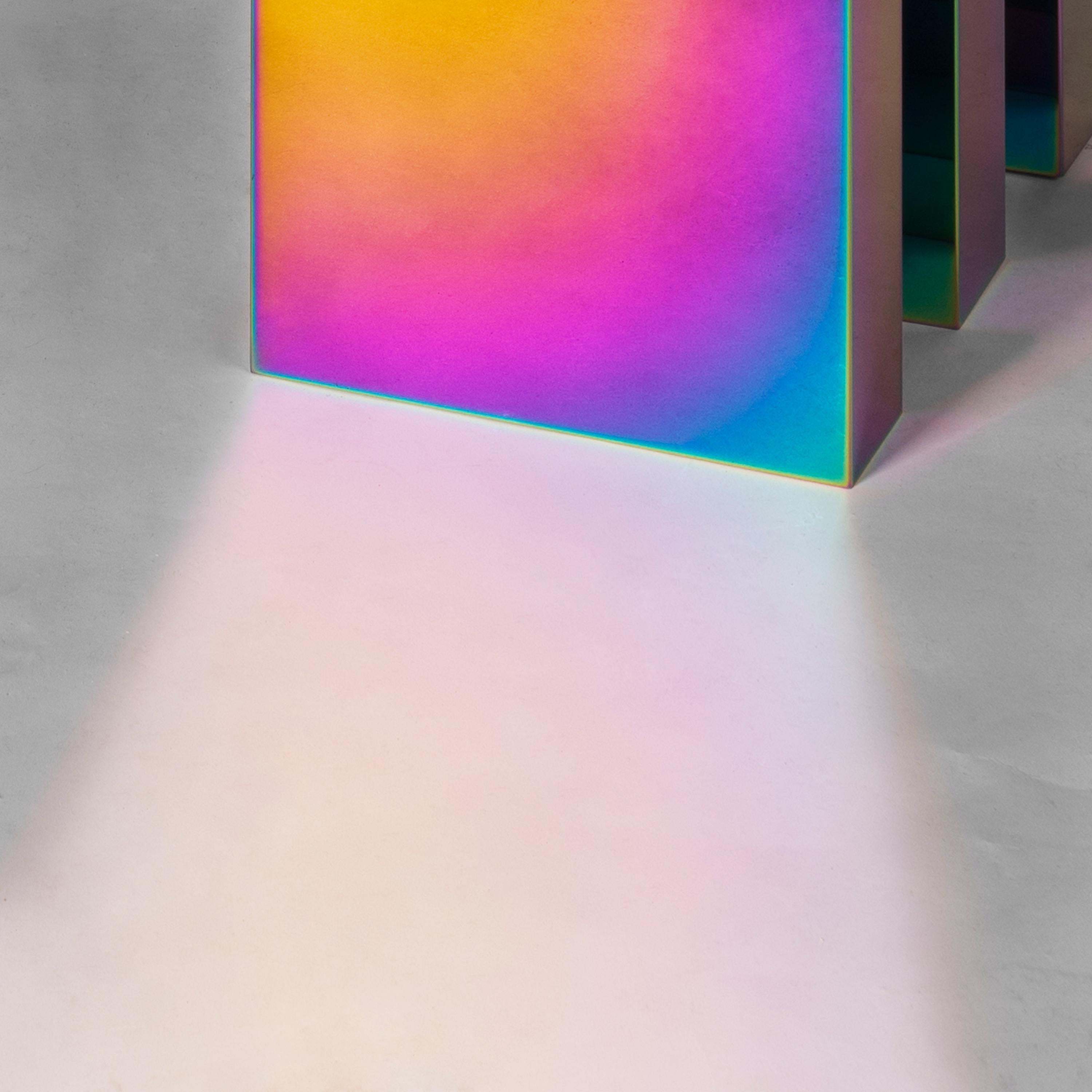 Acciaio inossidabile Panchina HOT in acciaio inox color arcobaleno di media lunghezza di Studio A Buzao in vendita