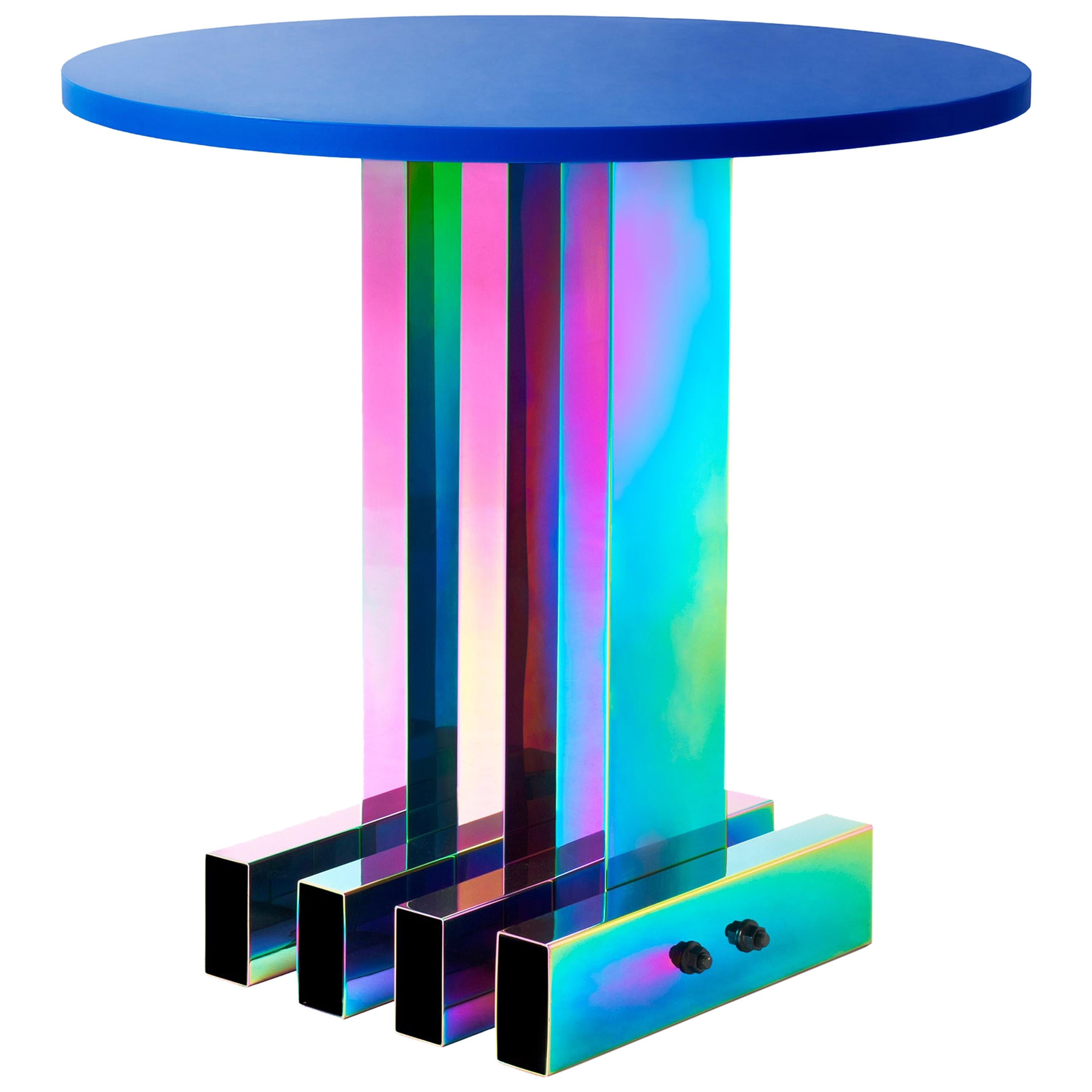 Table de salle à manger en acier inoxydable de couleur arc-en-ciel par Studio Buzao