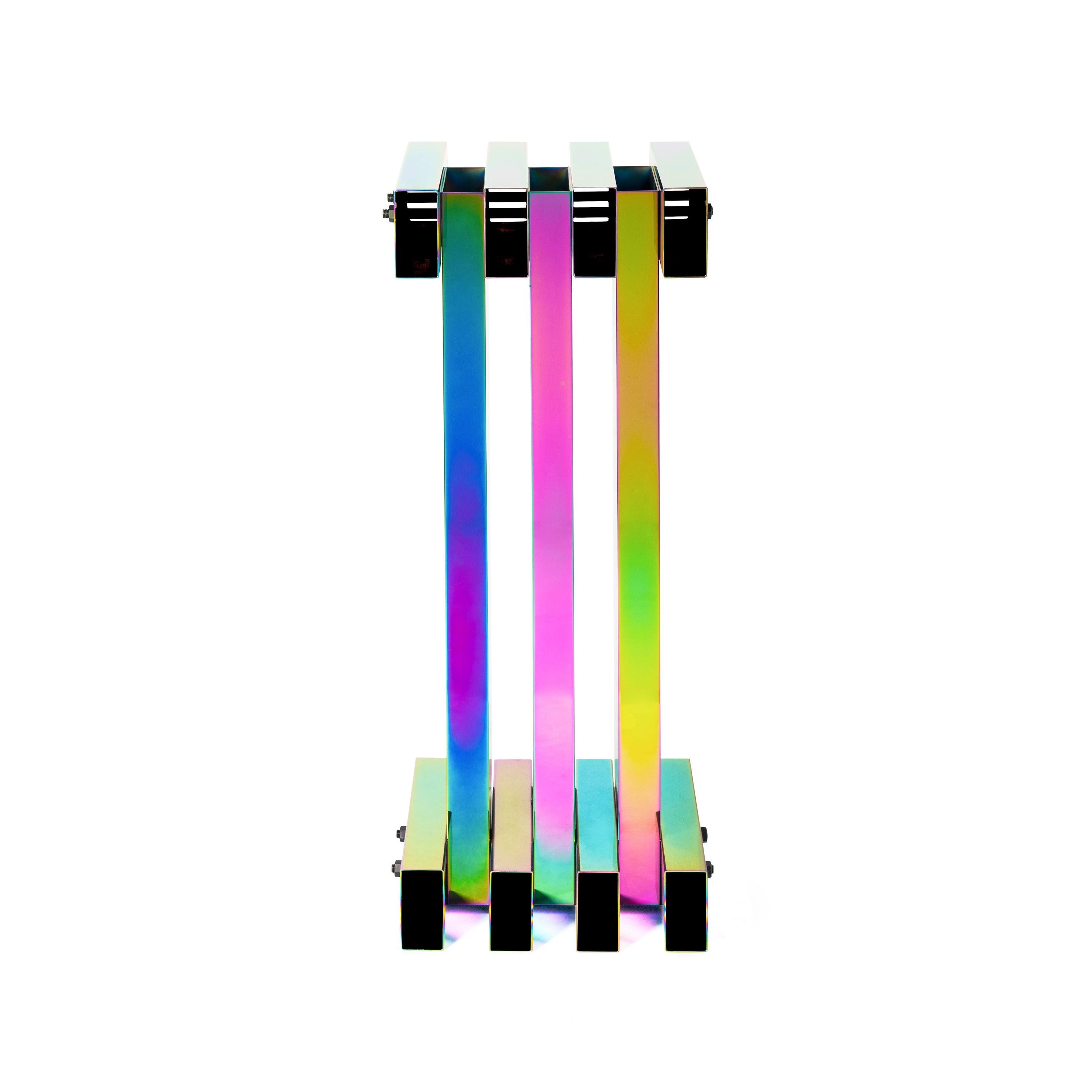 Regenbogenfarbener Edelstahl-Sockel von Studio Buzao (Chinesisch) im Angebot