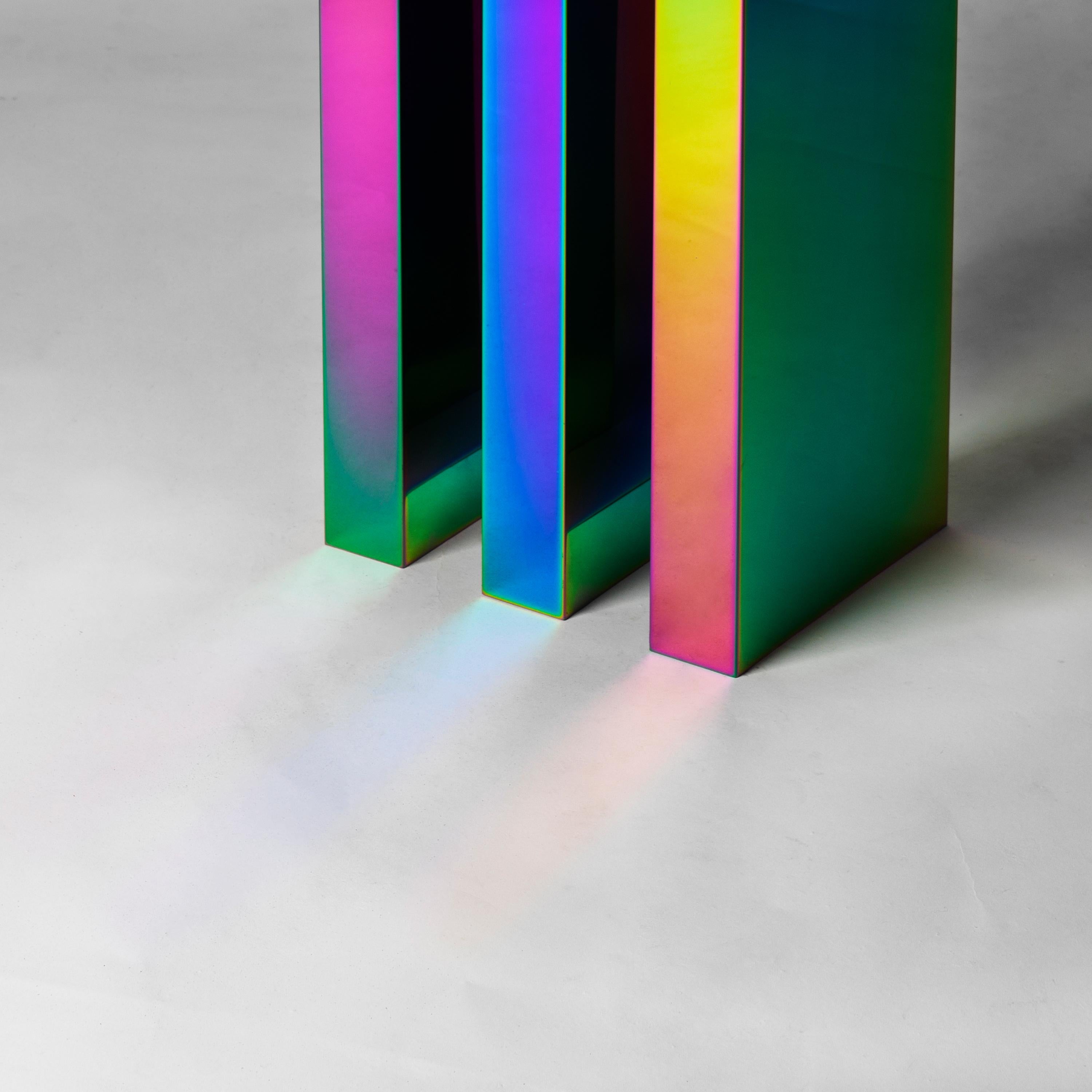 Regenbogenfarbener Edelstahl-Beistelltisch von Studio Buzao im Angebot 5