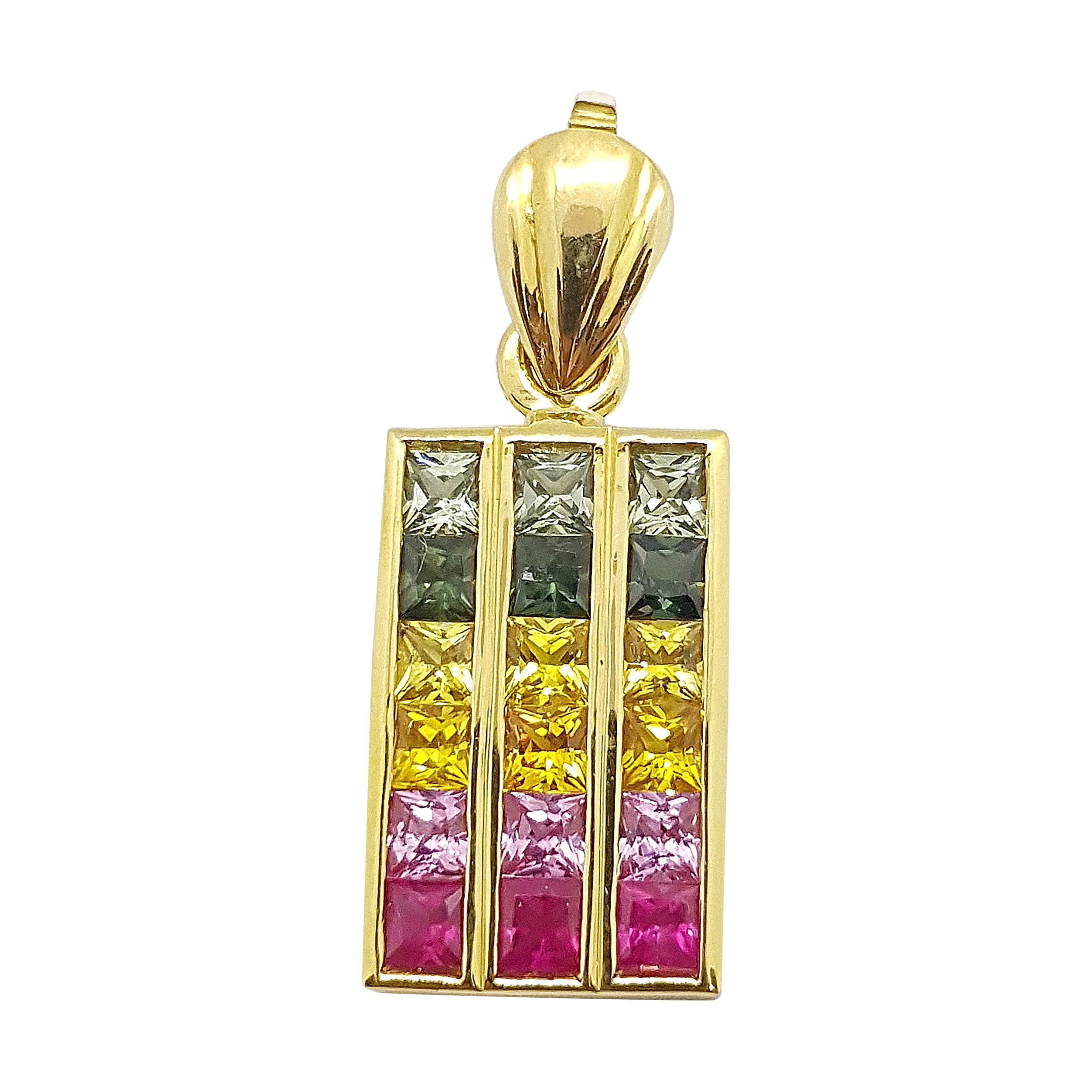 Ciondolo con zaffiro color arcobaleno incastonato in oro 18 carati