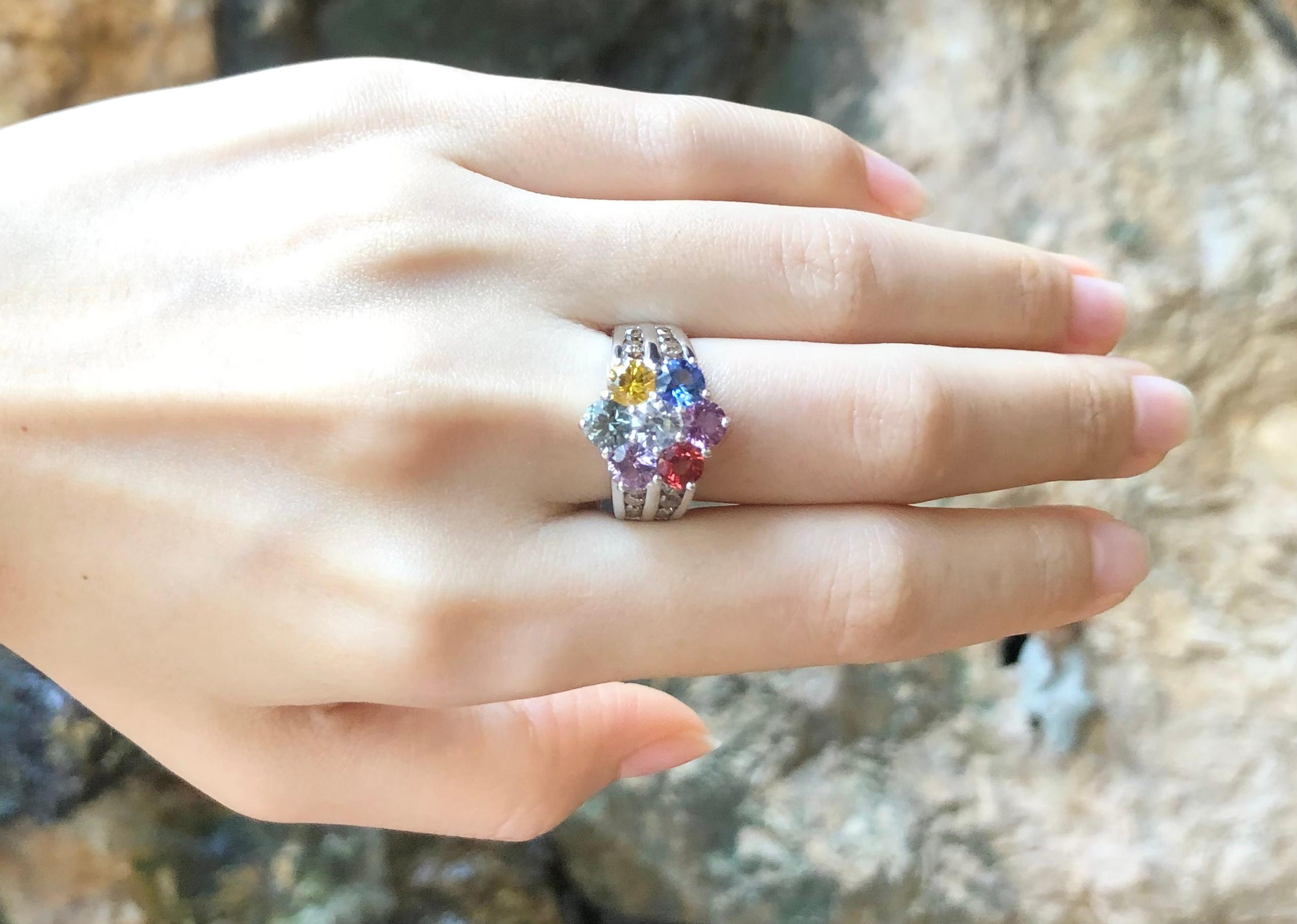 Rainbow Colour Sapphire 3.36 carats with Brown Diamond 0.30 carat Ring set in 18 Karat White Gold Settings

Width:  1.5 cm 
Length: 1.5 cm
Ring Size: 54
Total Weight: 9.63 grams


