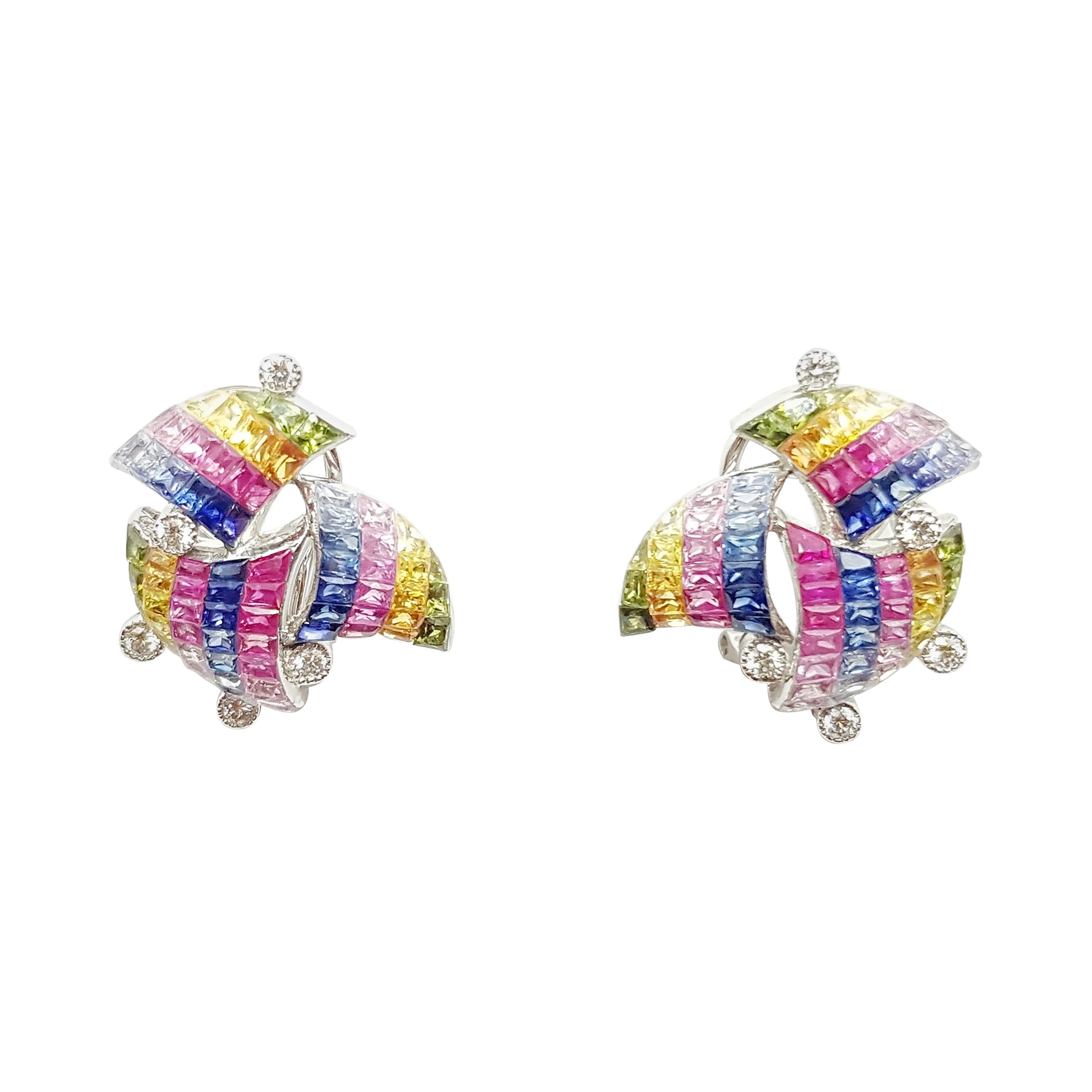 Boucles d'oreilles en or blanc 18 carats serties de saphirs de couleur arc-en-ciel et de diamants