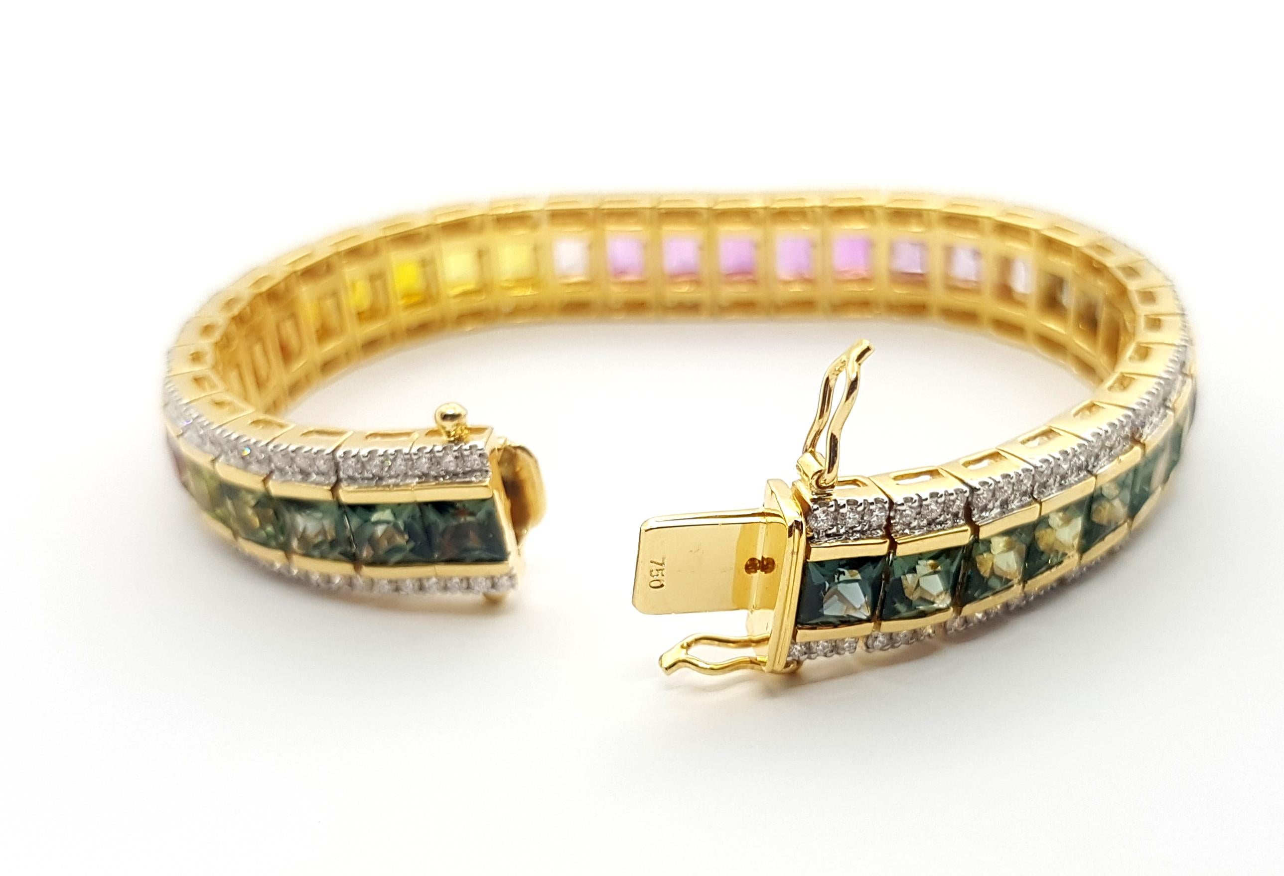 Multi Color Sapphire with Diamond Tennis Bracelet set in 18K Gold Settings In New Condition For Sale In Bangkok, TH
