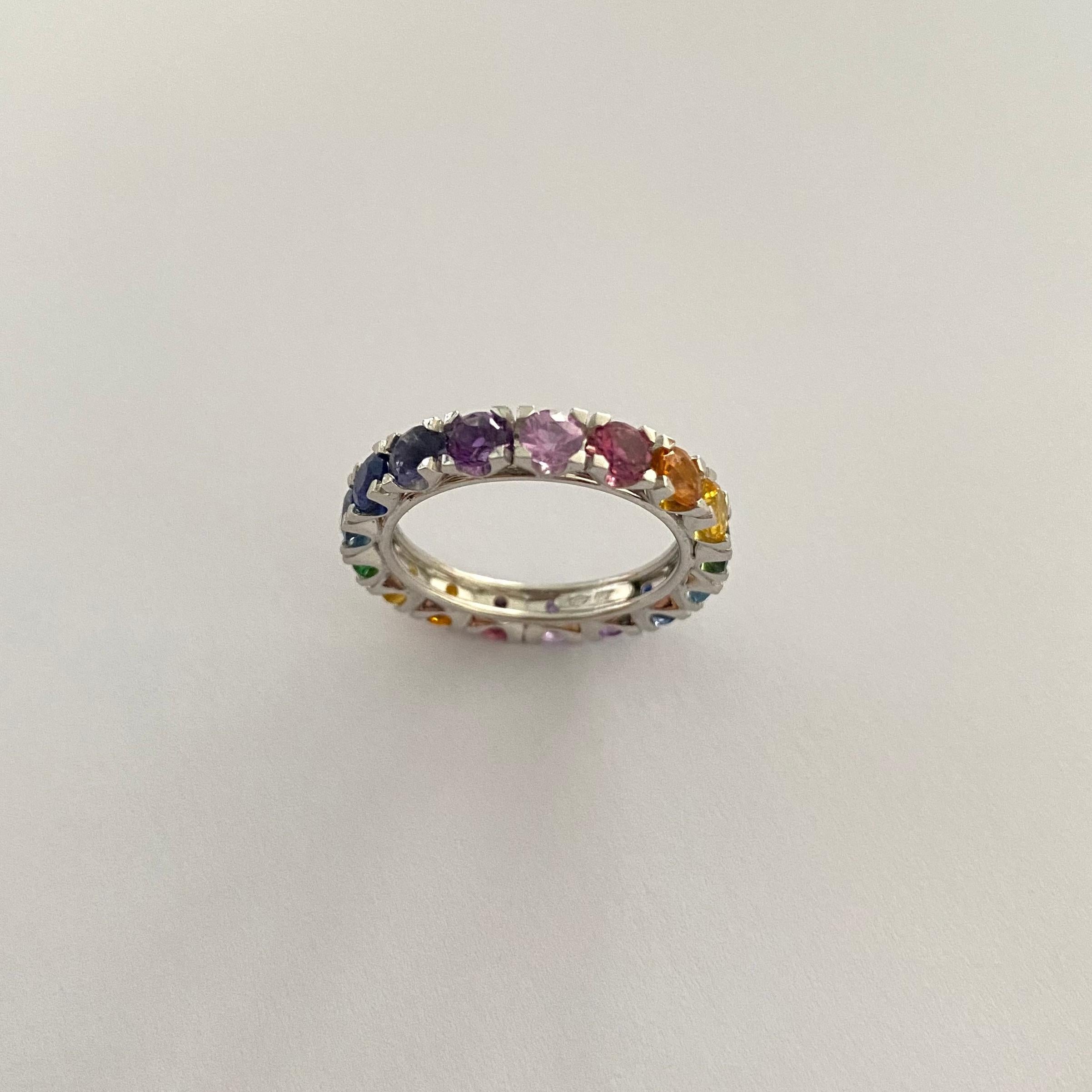 Round Cut Rainbow Diamond Sapphire Semiprecious Stone White 18Kt Gold Ring Made in Italy