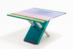 Mesa de comedor «Rainbow» de Draga & Aurel, de lucite y mármol, siglo XXI