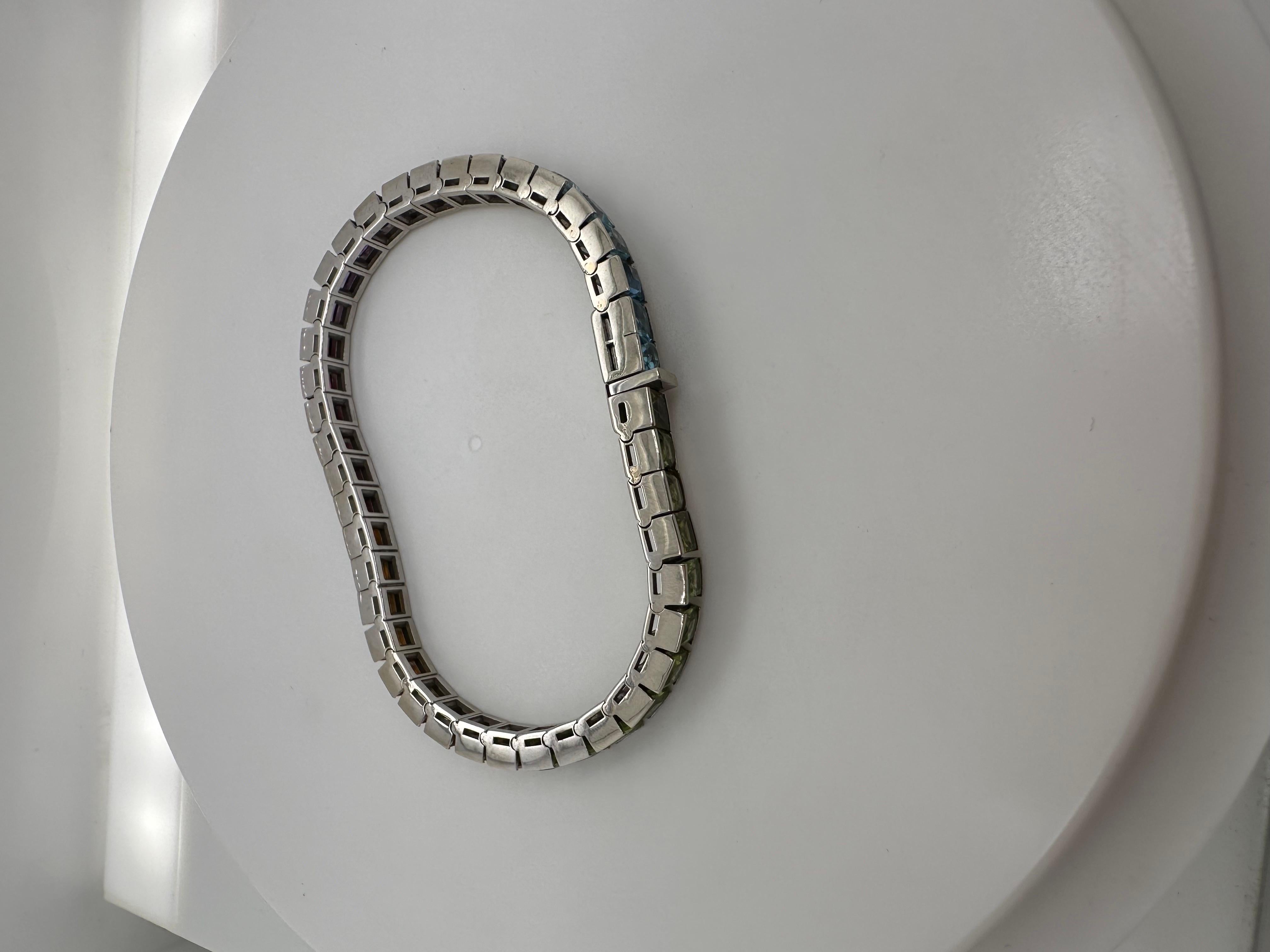 Bracelet tennis en or 14 carats avec pierres précieuses arc-en-ciel  en vente 7