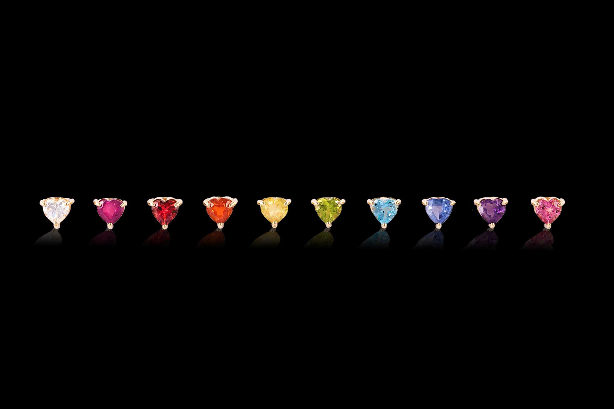 Paire de clous d'oreilles en forme de cœur arc-en-ciel  Boucle d'oreille, diamant en vente 1