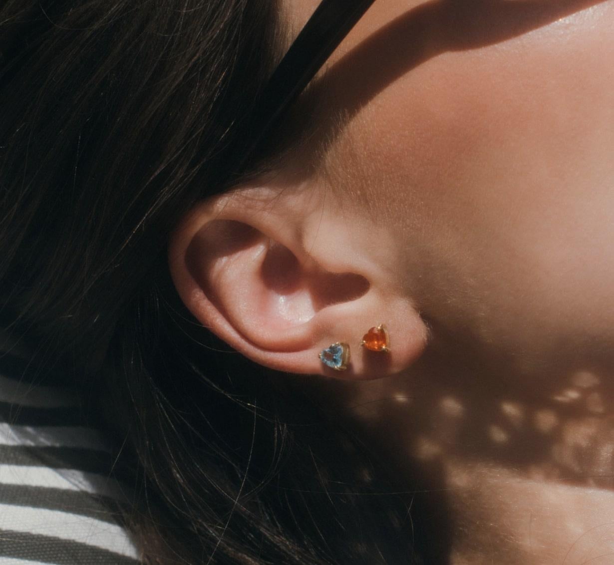 Orecchini con cuore arcobaleno 'Paio di orecchini -Ruby' In condizioni Nuovo in vendita a Miami Beach, FL