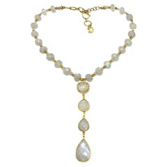 Collar de Gota de Piedra Lunar Arcoiris y Vermeil