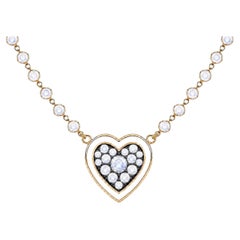 Girocollo a forma di cuore con pietra di luna arcobaleno, diamanti e pietra natale di giugno, in oro 14 carati di Meghna Jewels