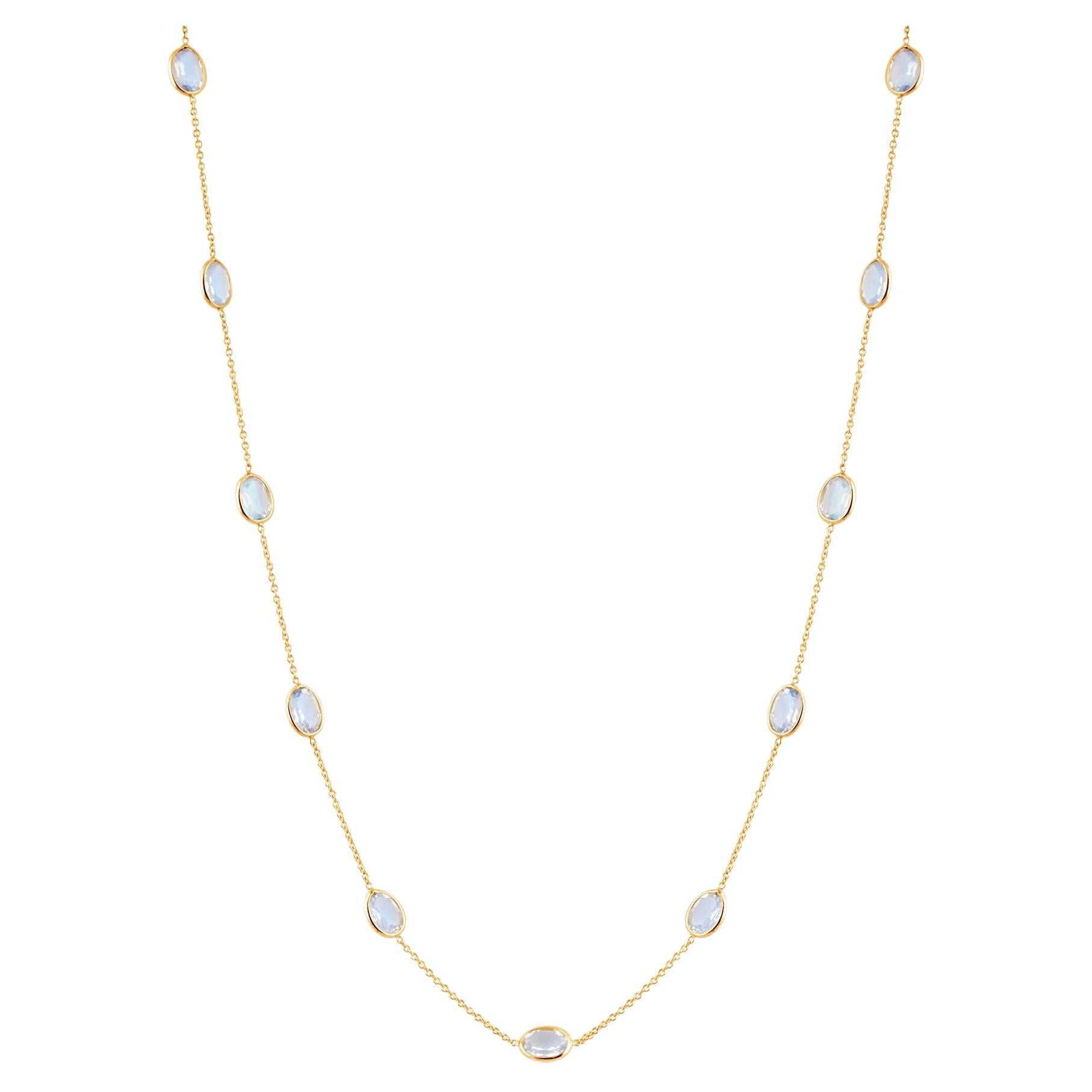 Rainbow Moonstone Oval Necklace In 18K Yellow Gold