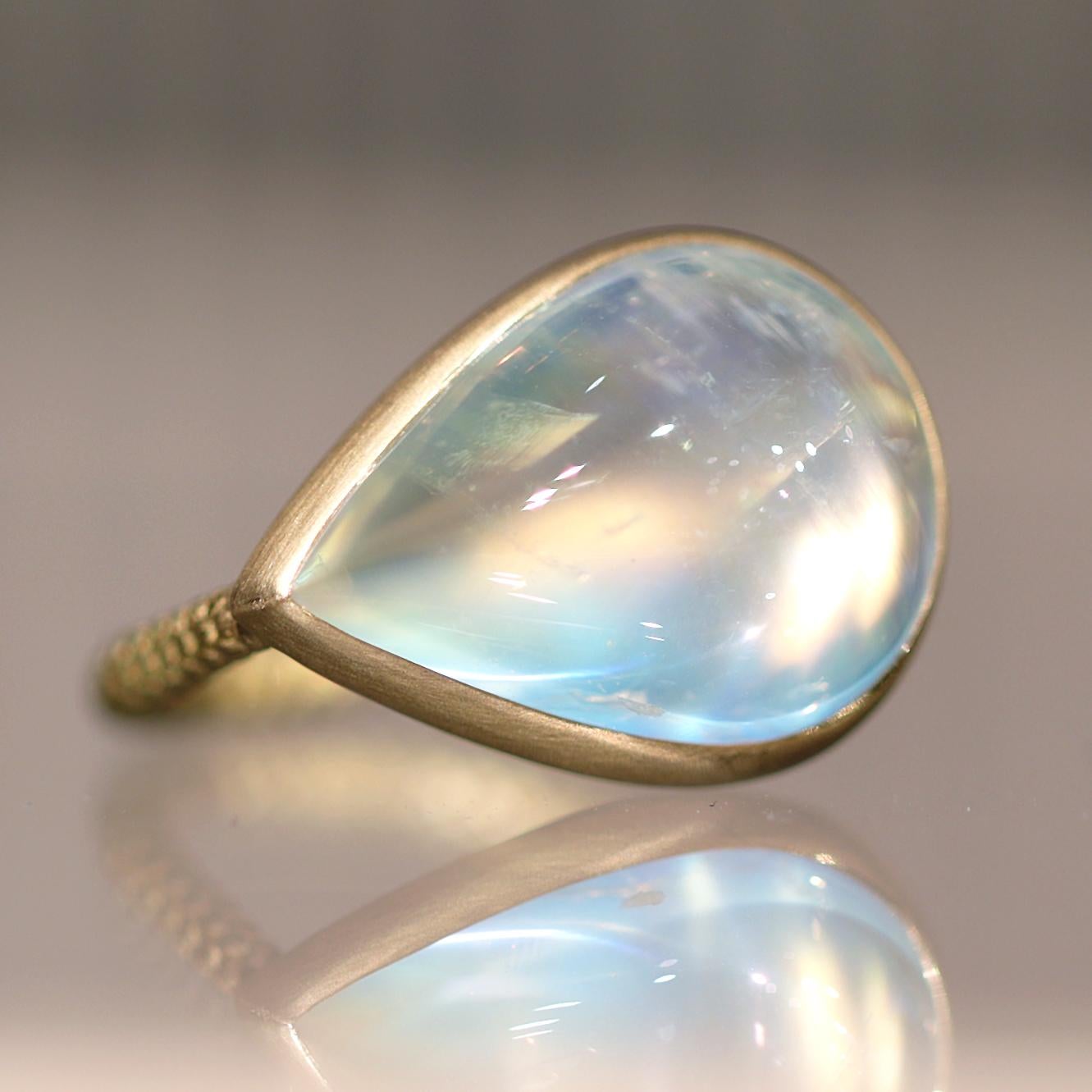 Rainbow Moonstone Pear Cabochon 22K Gold One of a Kind Ring, Talkative 2024 For Sale 1
