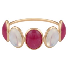 Rainbow Moonstone & Ruby Oval Ring In 18K Yellow Gold