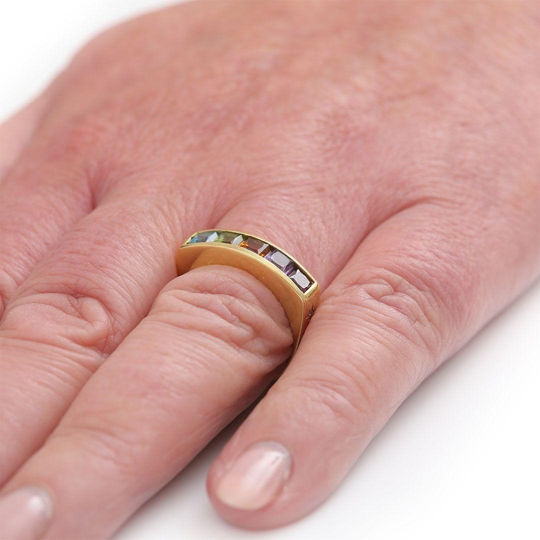 Regenbogen-Ring aus 18 Karat Gold mit mehrfarbigem Multi-Gem mit Peridot, Diamant, Topas und mehr im Angebot 7