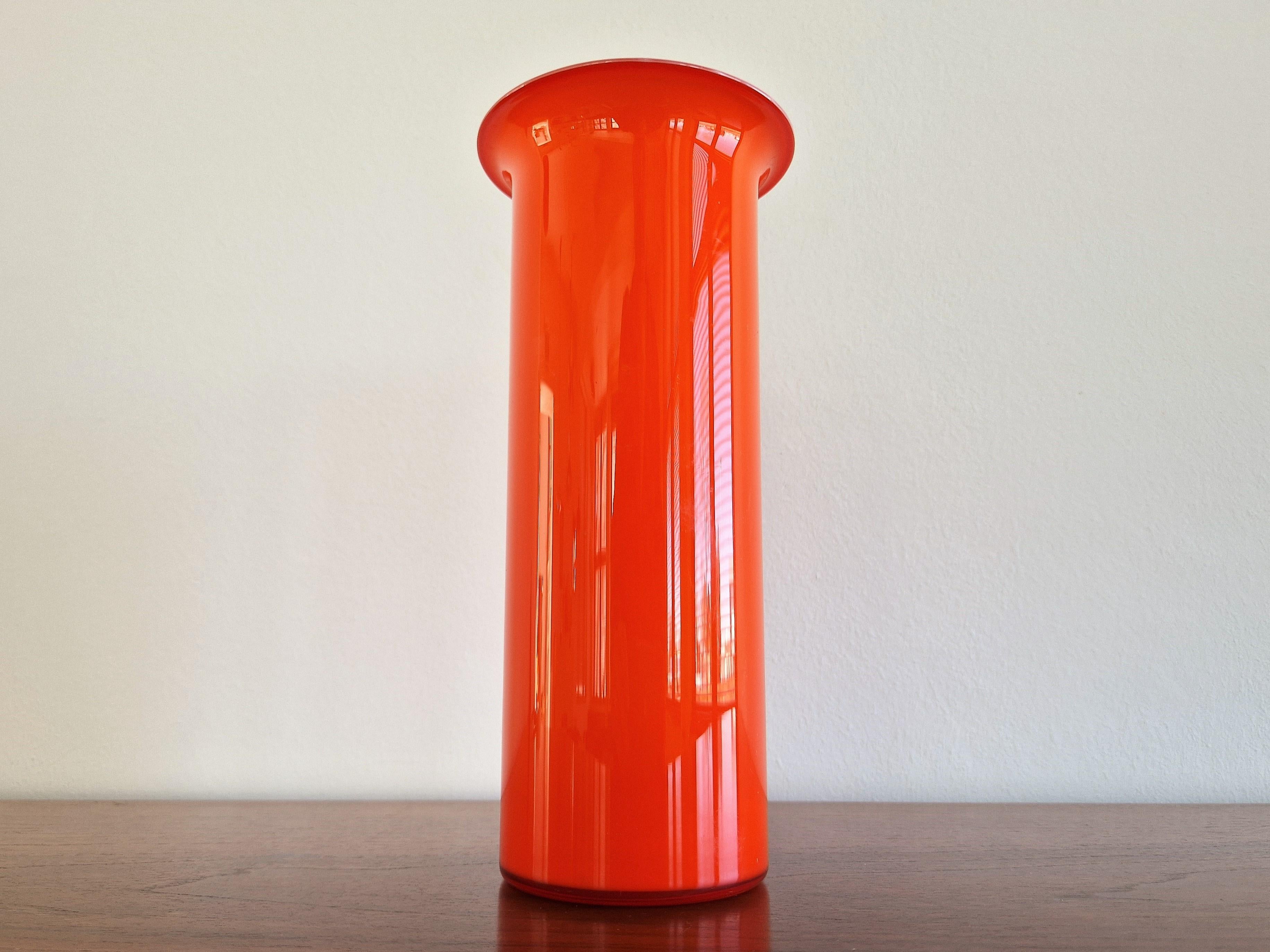 Late 20th Century 'Rainbow' Orange and White Glass Vase by Michael Bang for Holmegaard
