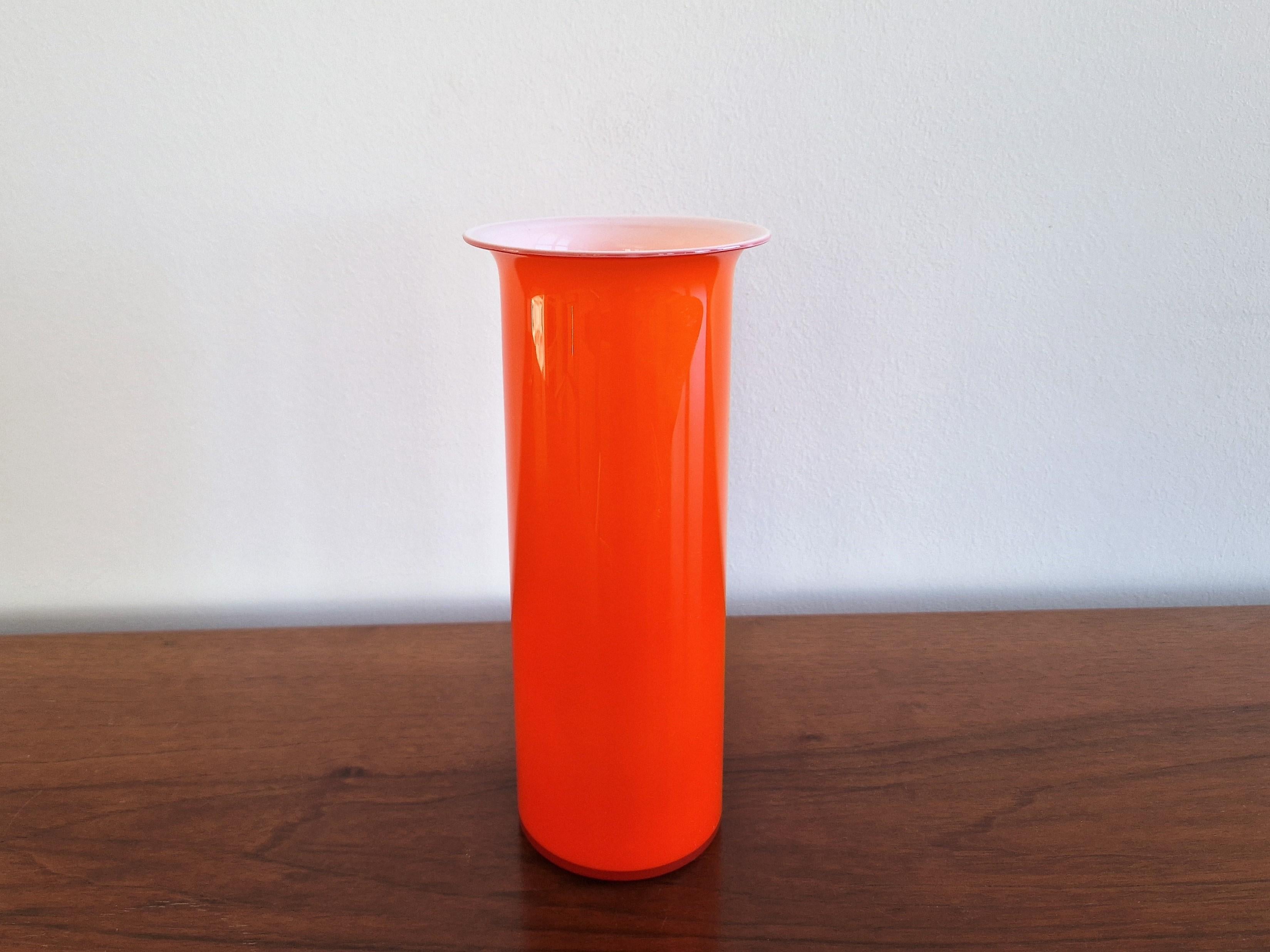 'Rainbow' Orange and White Glass Vase by Michael Bang for Holmegaard 1